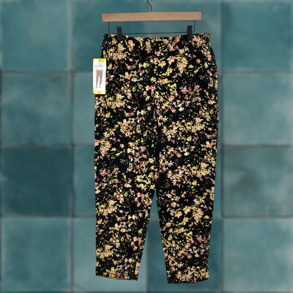 Jessica Simpson Jessica Simpson Ankle Pants Women's Small Black Floral Pull On Stretch Fabric S Regular Slim Straight Pockets Woven Lis Size 28" / US 6 / IT 42 - 1 Thumbnail
