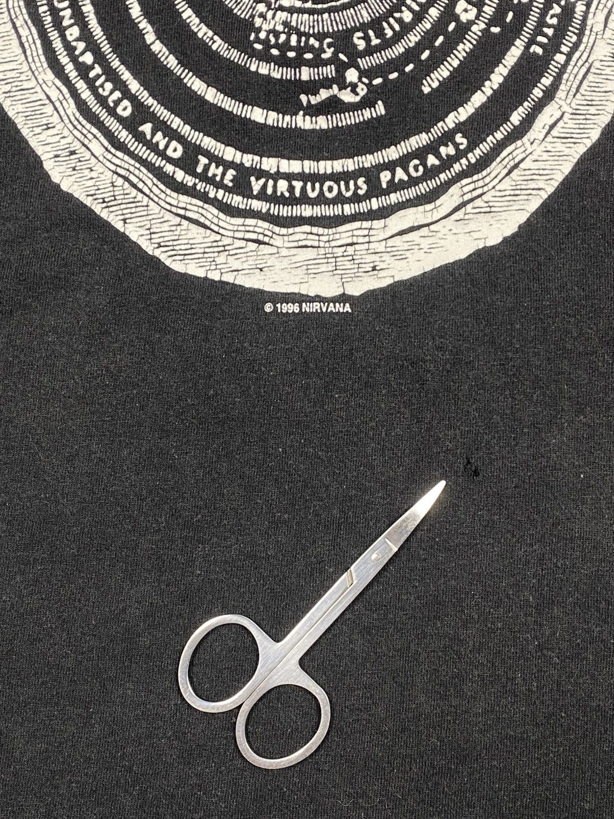 Nirvana Vintage Nirvana 1996 Dante’s Inferno Circle Graphic T-Shirt Size US L / EU 52-54 / 3 - 15 Thumbnail