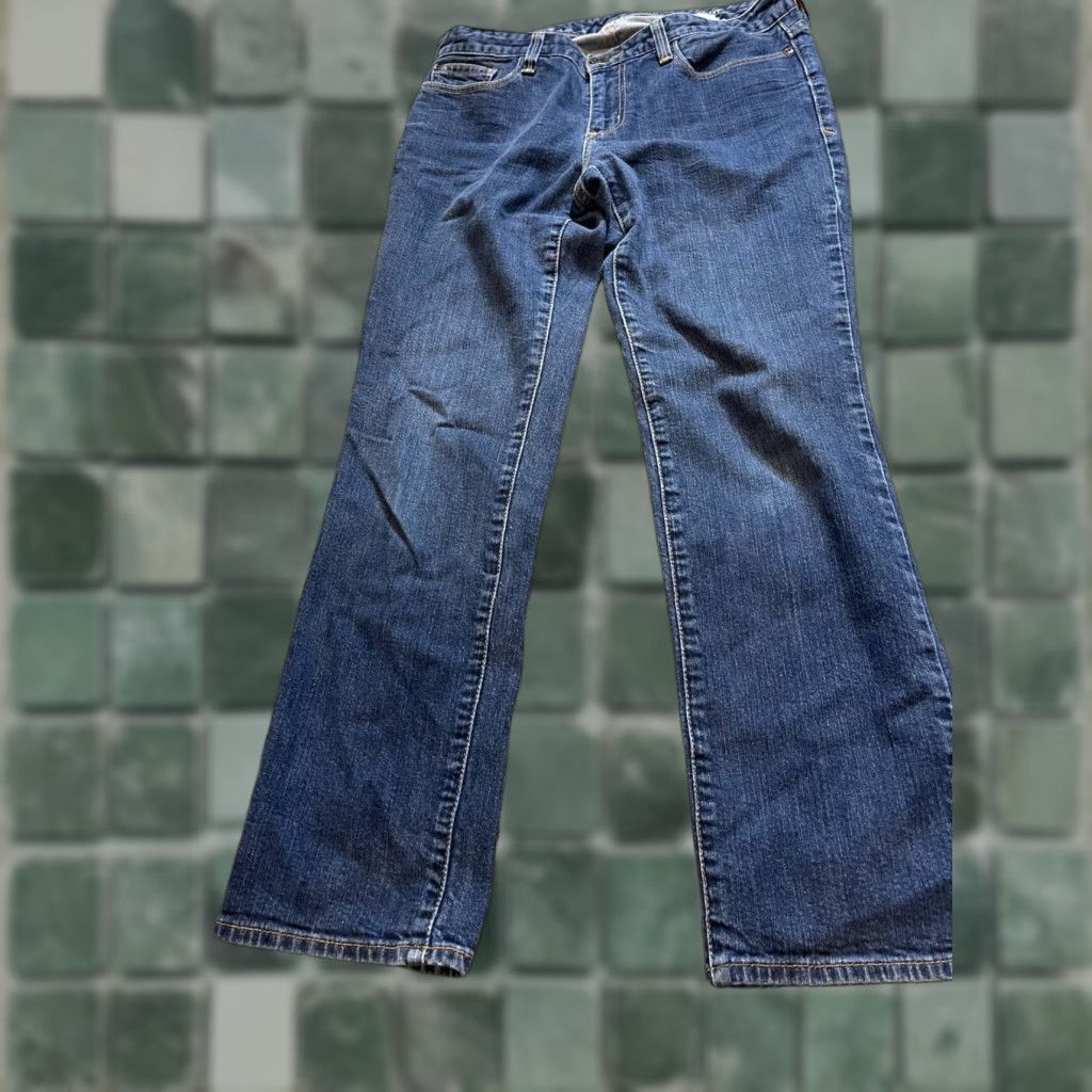 Eddie Bauer Eddie Bauer Jeans Womens Size 6 Regular Denim 5-Pocket Blue Cotton Blend Zip Button Logo Zipper Straight Jeans Mens? Wait no. End. Size 28" / US 6 / IT 42 - 1 Thumbnail
