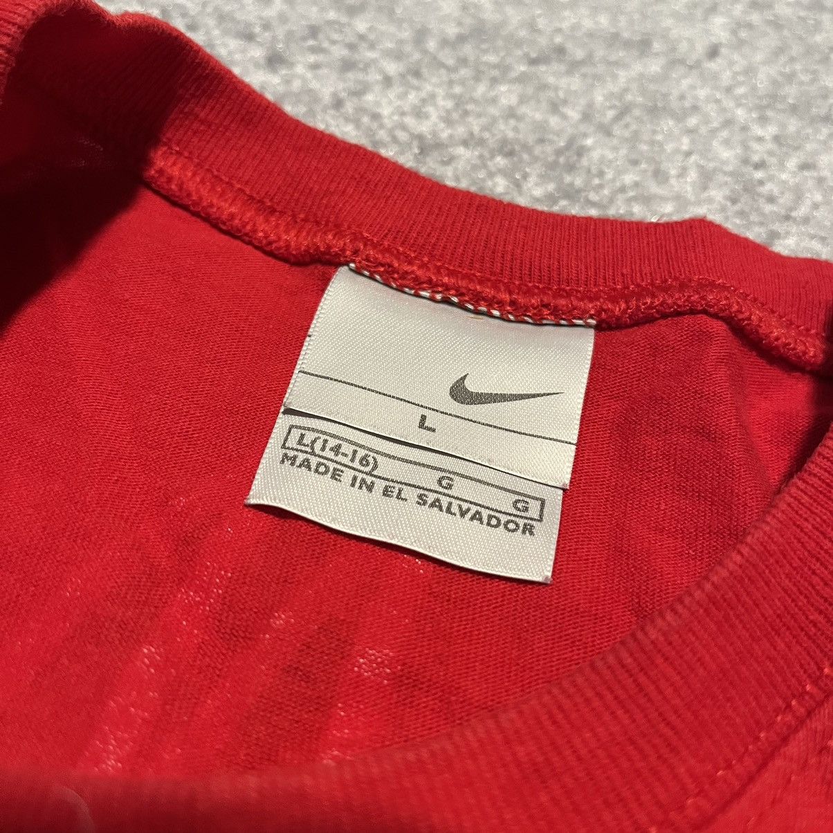 Nike Vintage Nike Reign Supreme Center Swoosh Basketball Tank Top Size US S / EU 44-46 / 1 - 6 Thumbnail