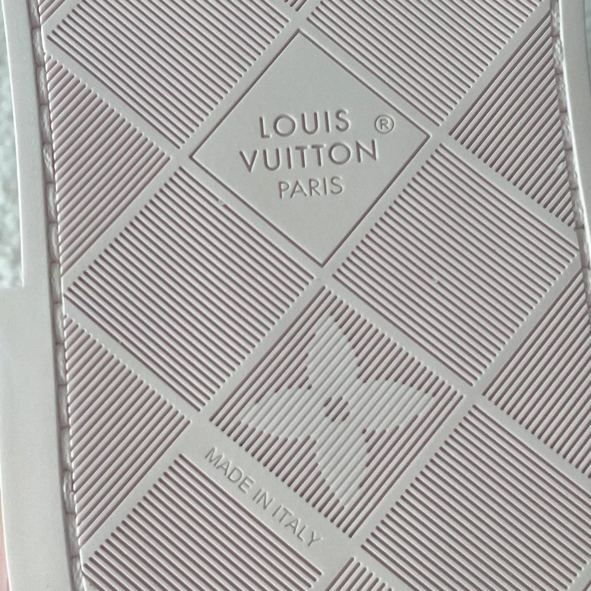 Louis Vuitton Takashi Murakami x Louis Vuitton Sakura Strappy Sandals 37 Size US 6.5 / IT 36.5 - 7 Thumbnail