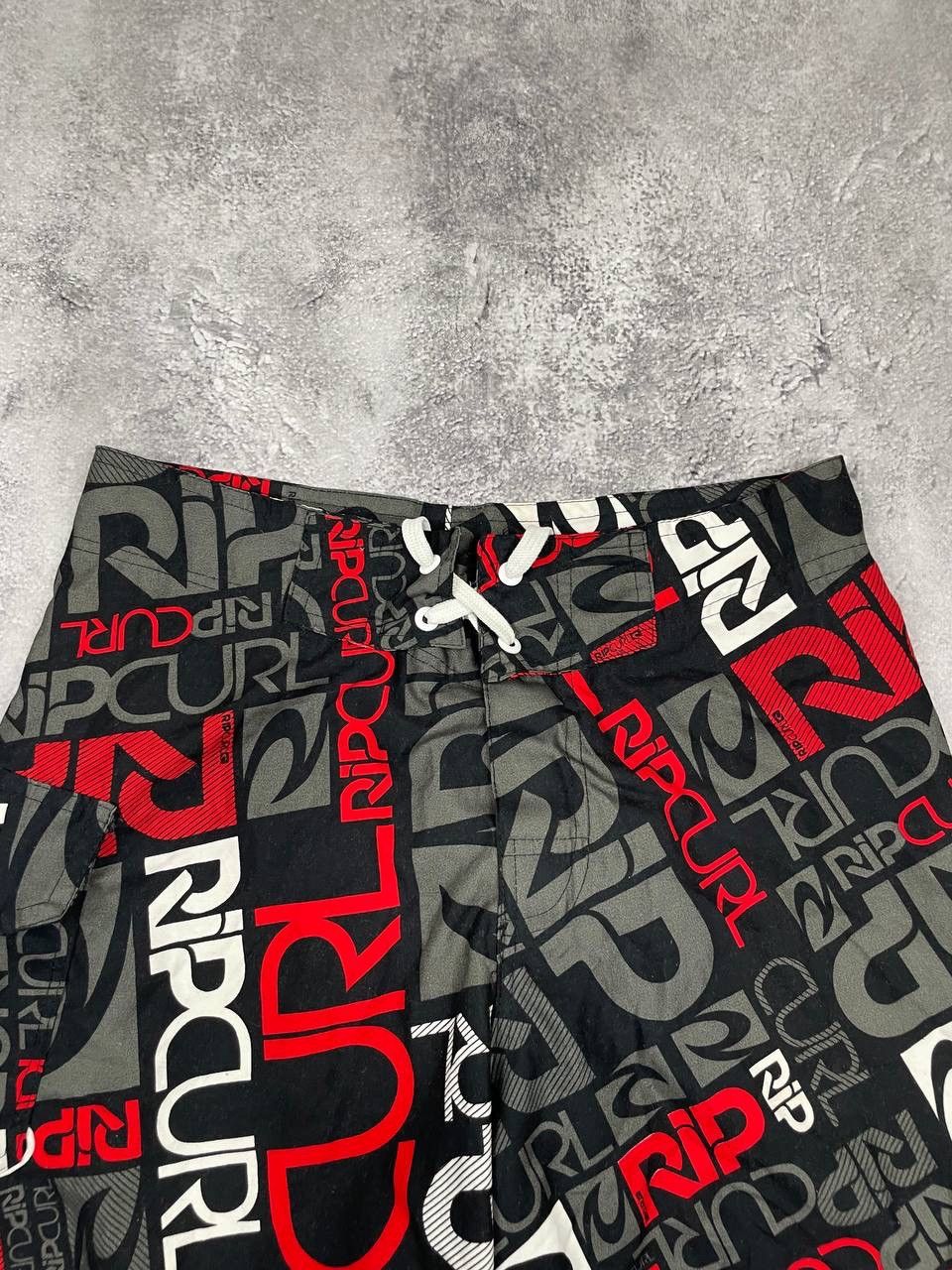 Ripcurl Rip Curl Men Swim Shorts Black Red Print Size W30 Large Size US 30 / EU 46 - 2 Thumbnail