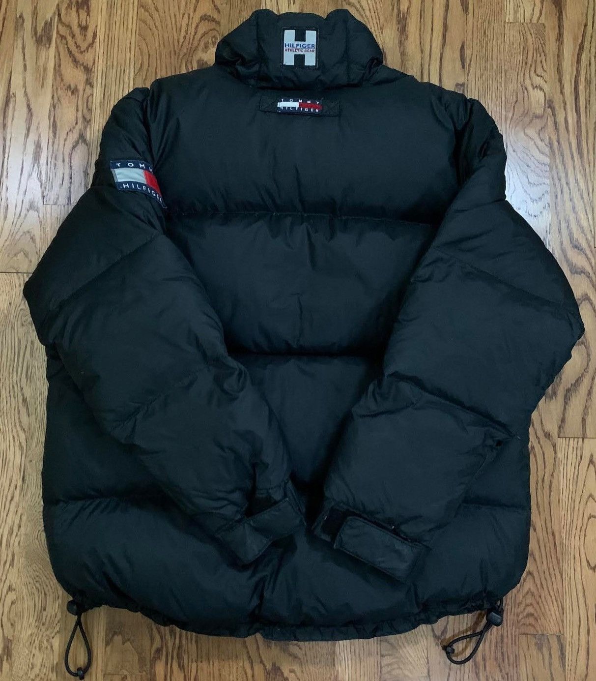 Tommy Hilfiger Vintage Tommy Hilfiger Athletic Gear Bubble Jacket (Size S) Size US S / EU 44-46 / 1 - 4 Thumbnail
