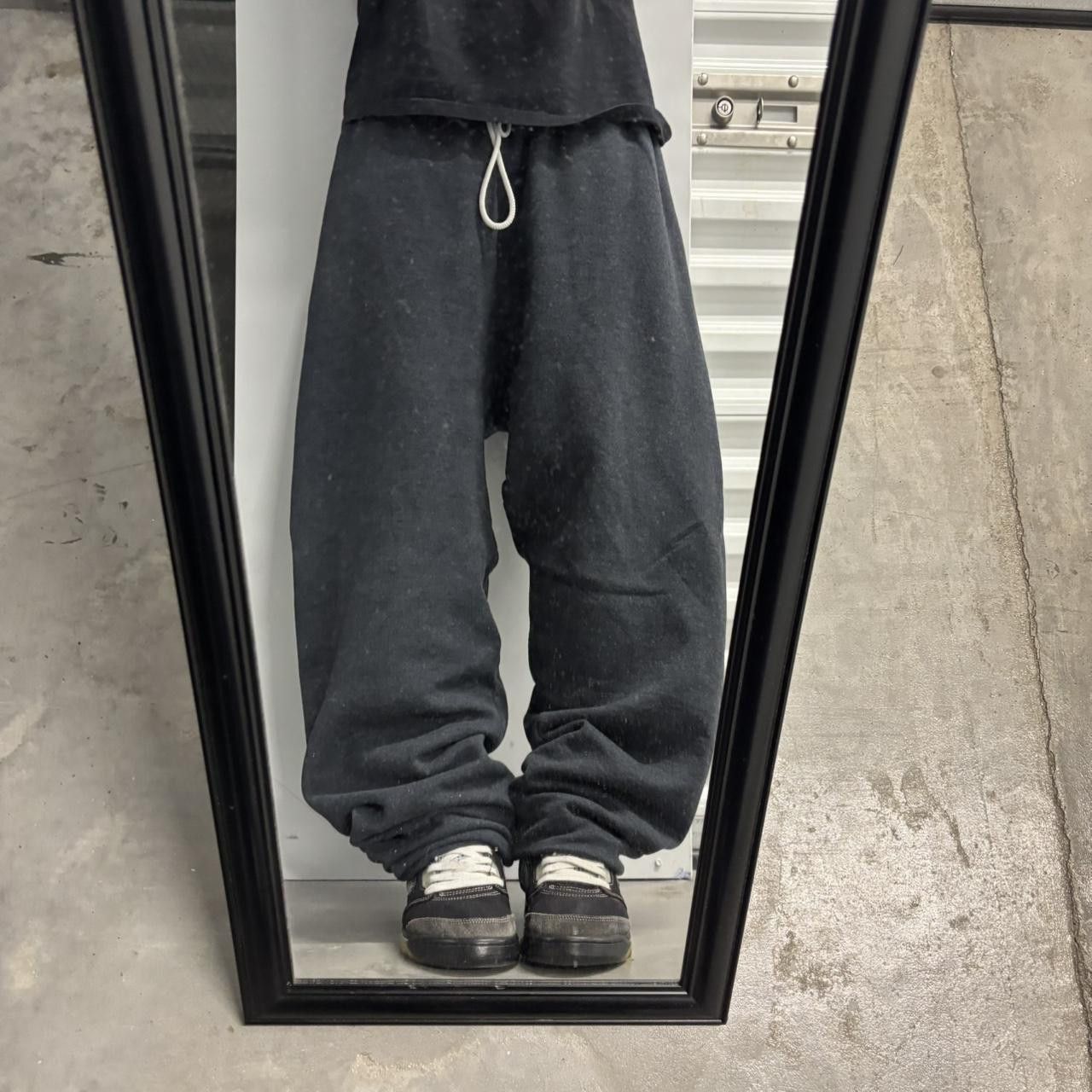 Vintage Crazy Vintage Y2K/2000s Dark Grey Essential Sweatpants! Fits XL Size US 38 / EU 54 - 1 Thumbnail