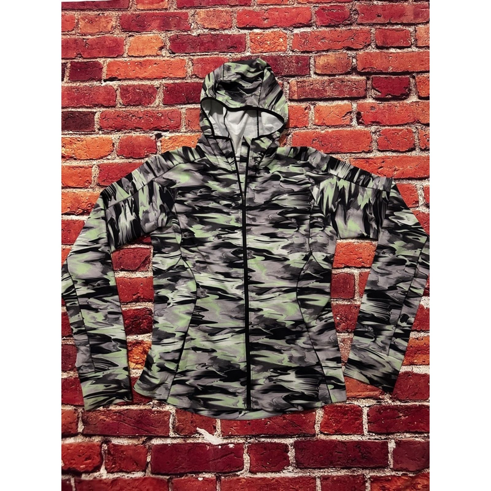 Lululemon Lululemon Mist Over Windbreaker size 10 Size L / US 10 / IT 46 - 2 Thumbnail