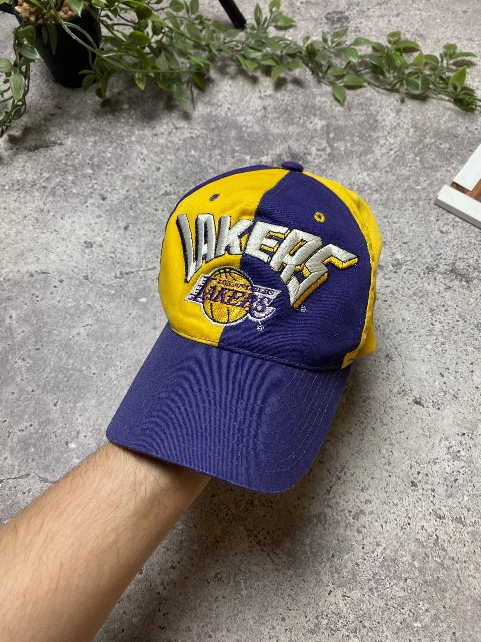 NBA × Vintage Vintage Lakers Cap Sport Specialties NBA 00’s Los Angeles Size ONE SIZE - 1 Thumbnail
