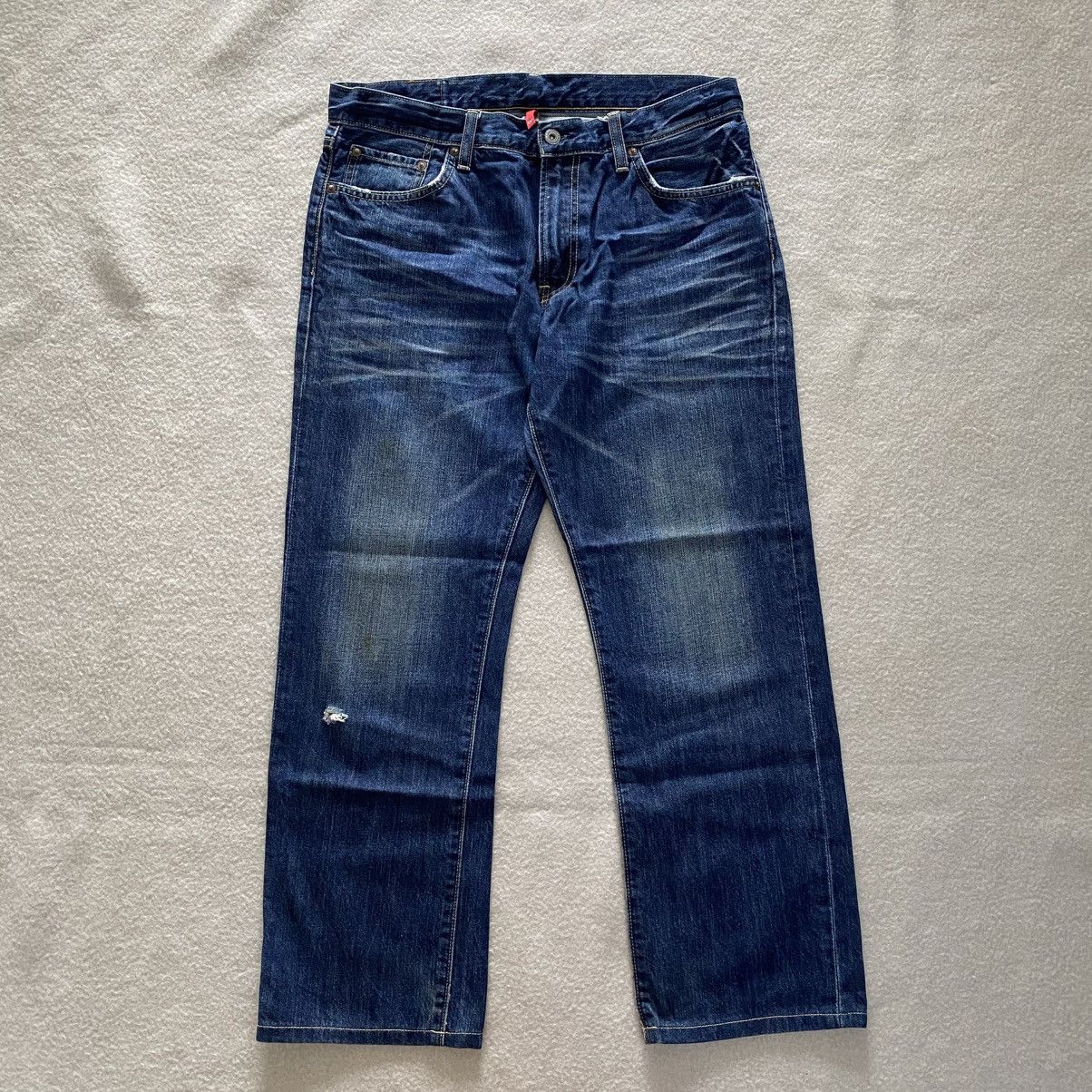 Japanese Brand Uniqlo Distressed Denim w33 Size US 33 - 1 Thumbnail