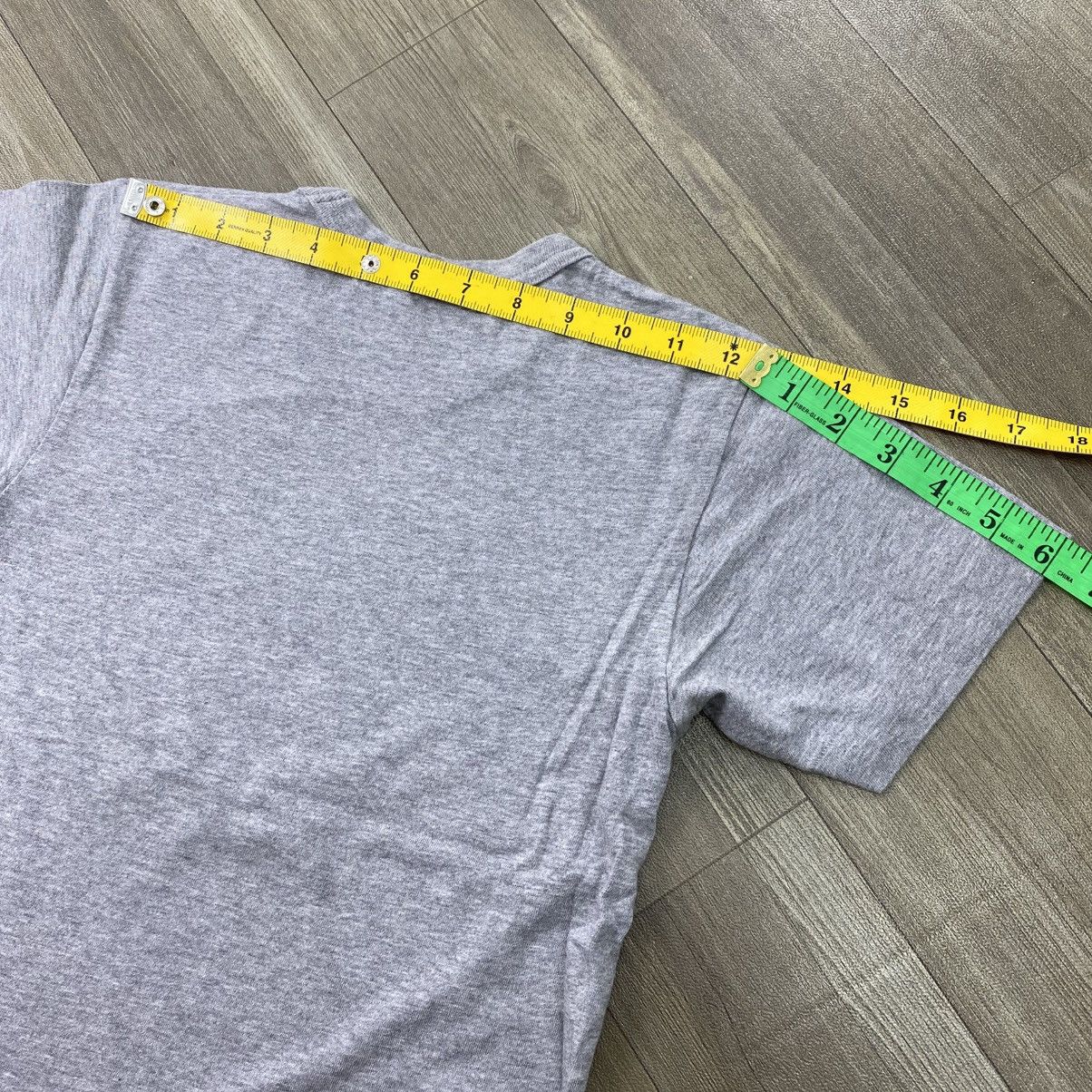 Comme des Garcons PLAY AD2010 Comme des Garçons Play CDG Yellow Heart Big Logo Tee Size US XS / EU 42 / 0 - 11 Thumbnail