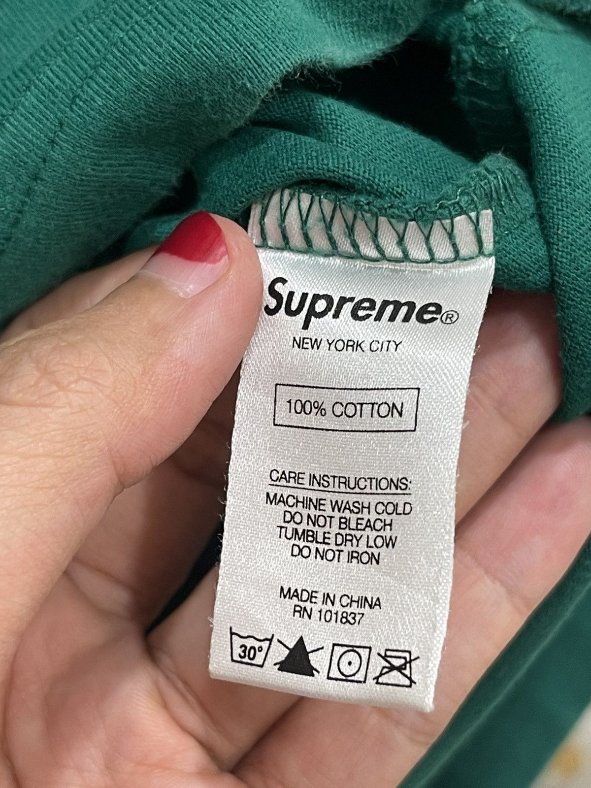 Supreme Supreme Gold Bars Tee Green SS19 Size US XL / EU 56 / 4 - 4 Thumbnail