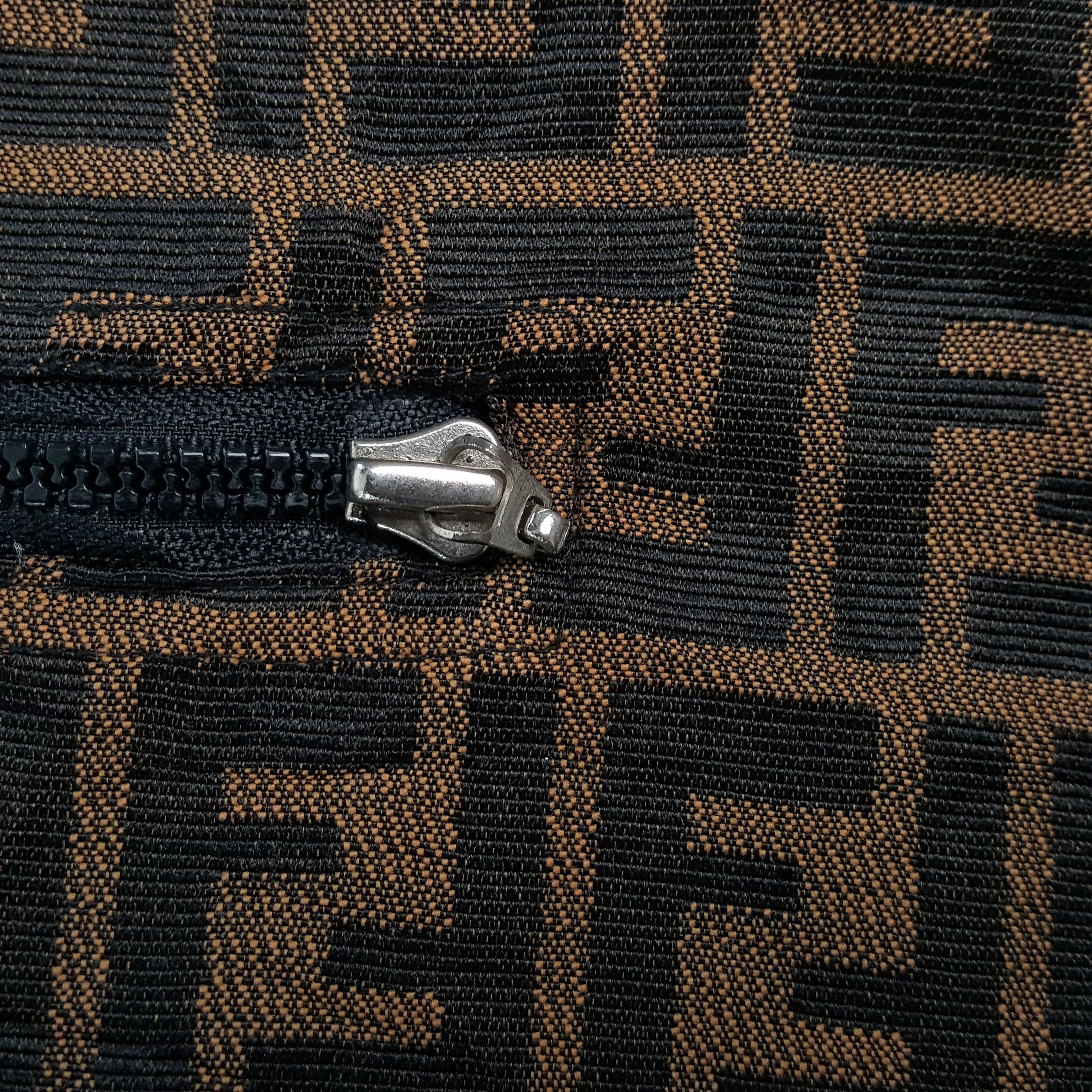 Fendi Vintage FENDI Italian Brand Monogram Reversible Jacket Size US L / EU 52-54 / 3 - 12 Thumbnail