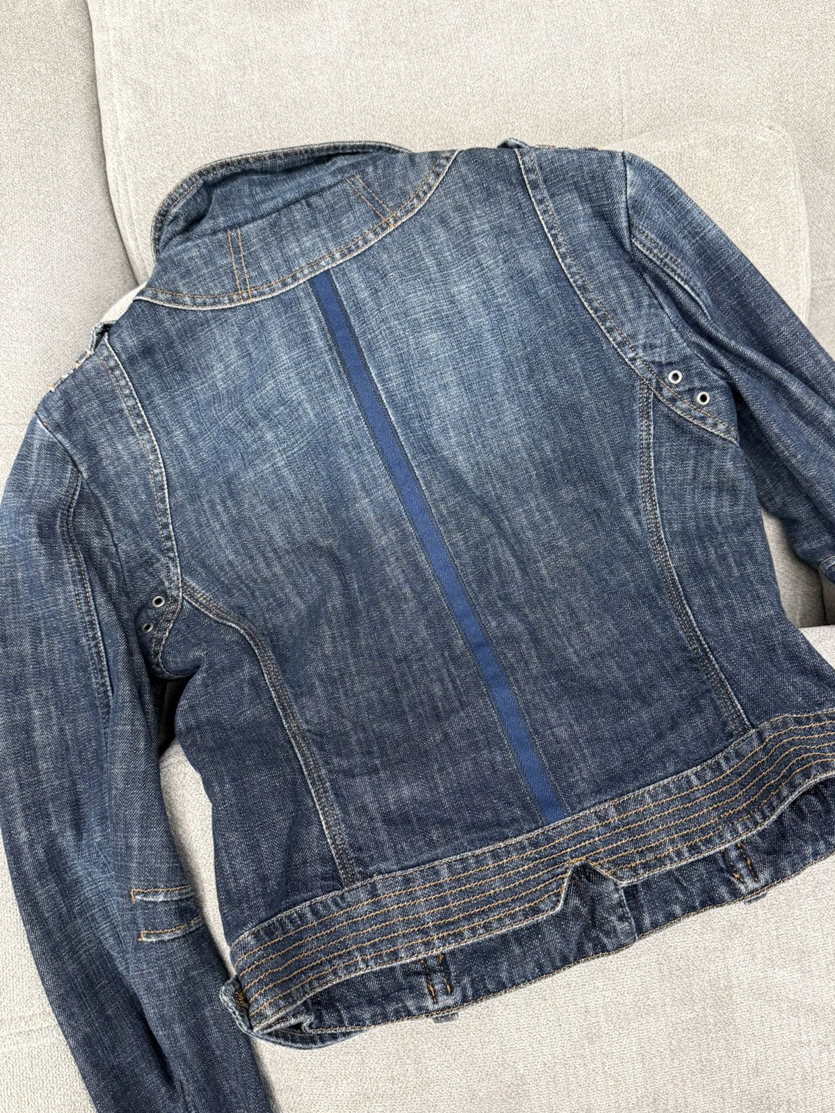 Costume National Archive C’N’C Costume National Vintage Denim Jacket Size M / US 6-8 / IT 42-44 - 10 Thumbnail