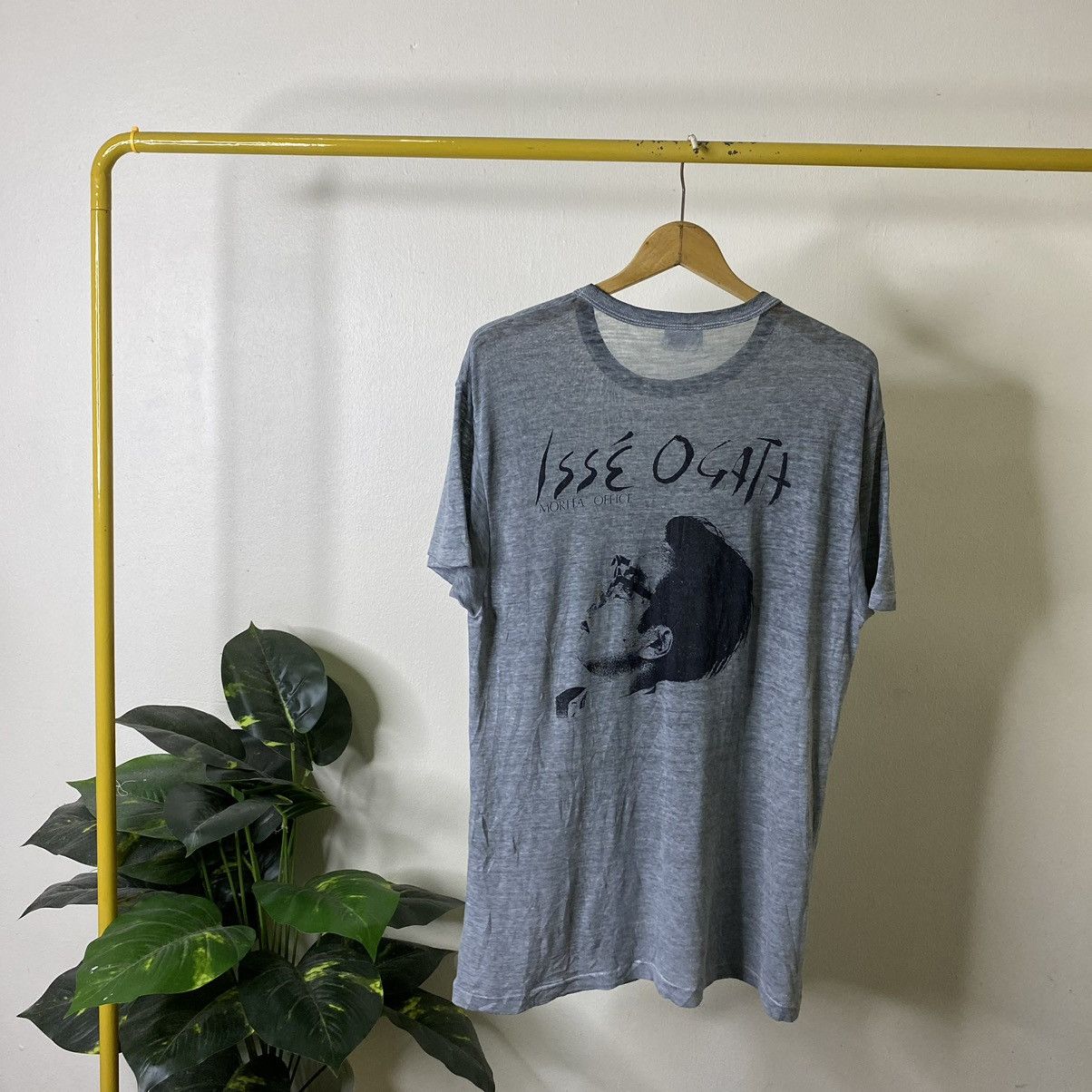 Vintage Vintage 1980s Isse Ogata Morita Office Tee Size US M / EU 48-50 / 2 - 1 Thumbnail