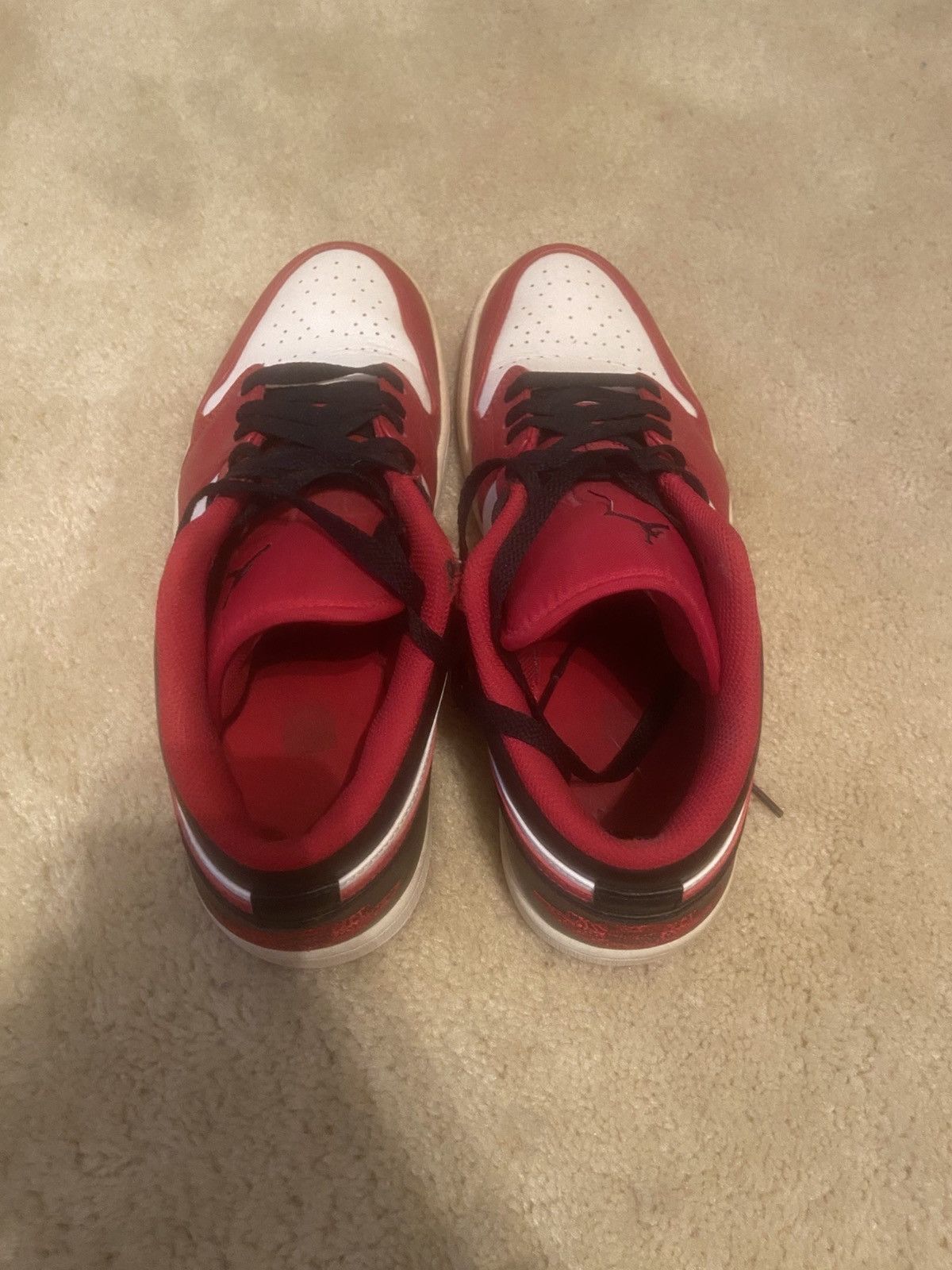Nike Red and white Nike Jordan trainer Size US 11 / EU 44 - 3 Thumbnail
