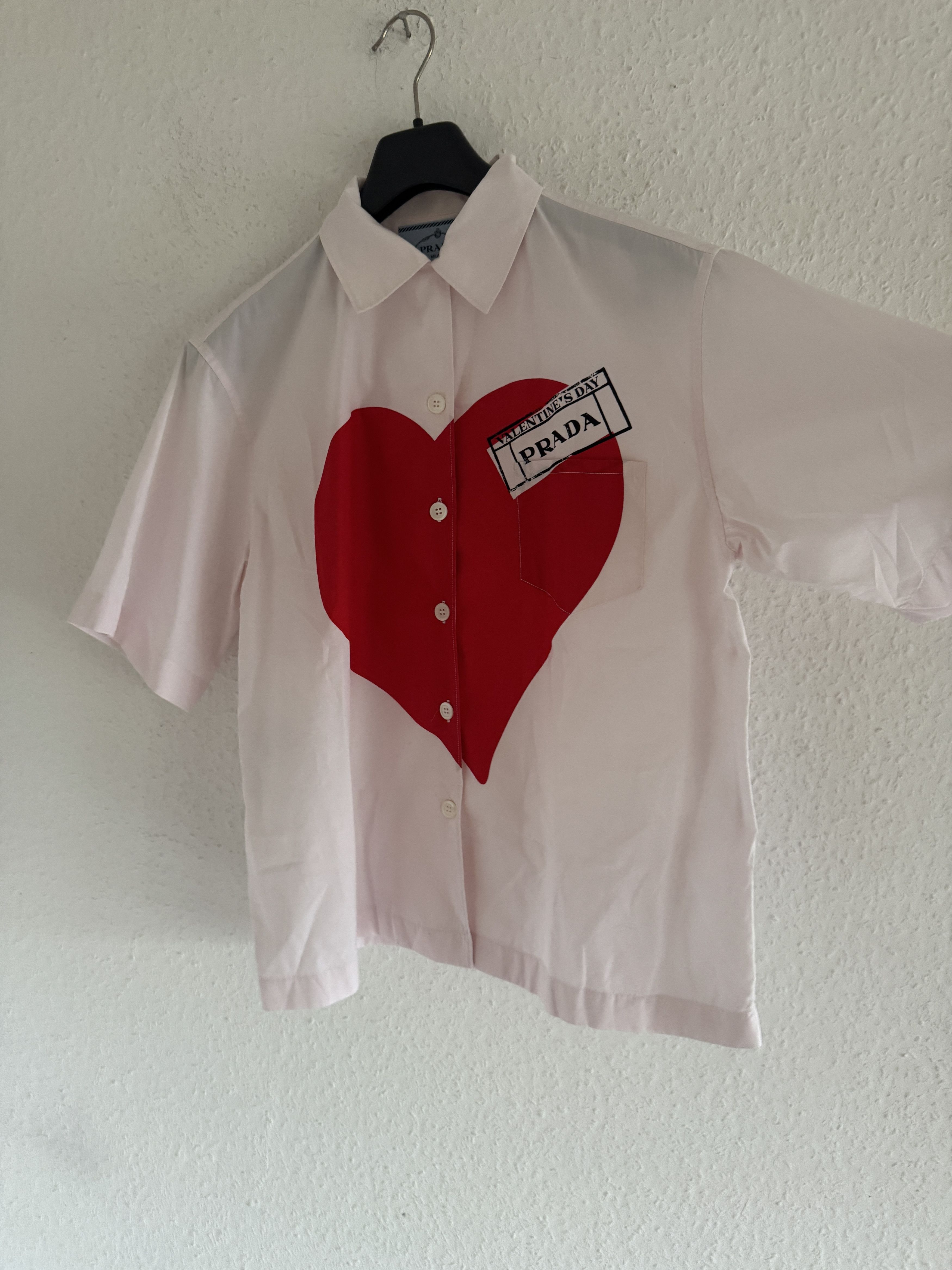 Prada Valentine's Bowling Shirt Size US XS / EU 42 / 0 - 4 Thumbnail