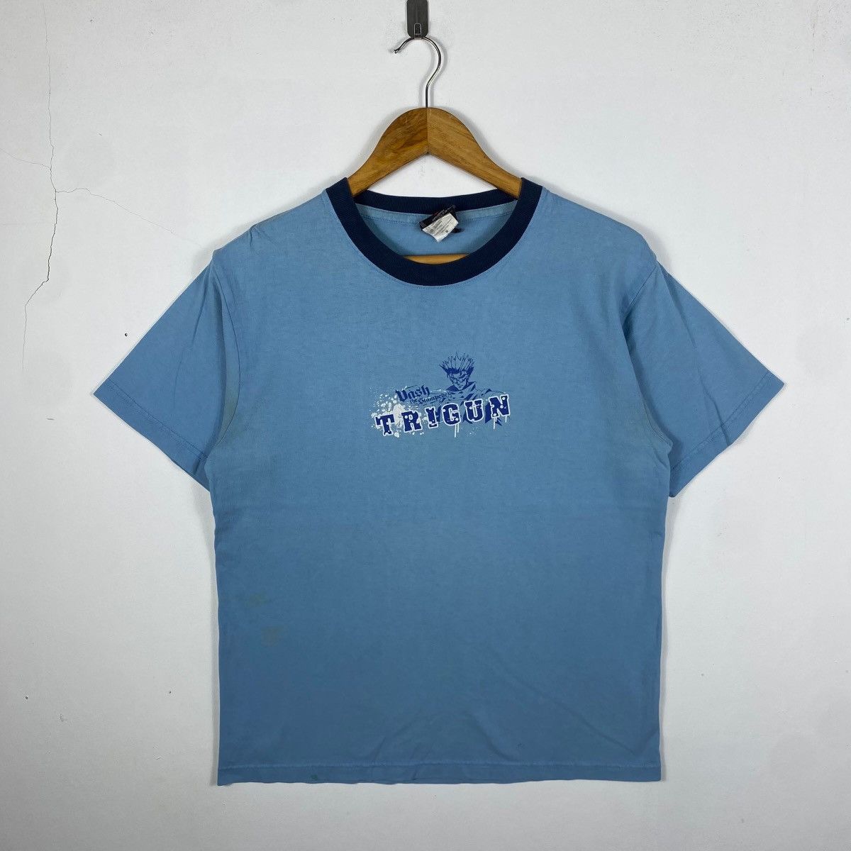 Anime Vintage 00s TRIGUN Vash The Stampede Anime Graphic Tee Shirt Size US M / EU 48-50 / 2 - 5 Thumbnail