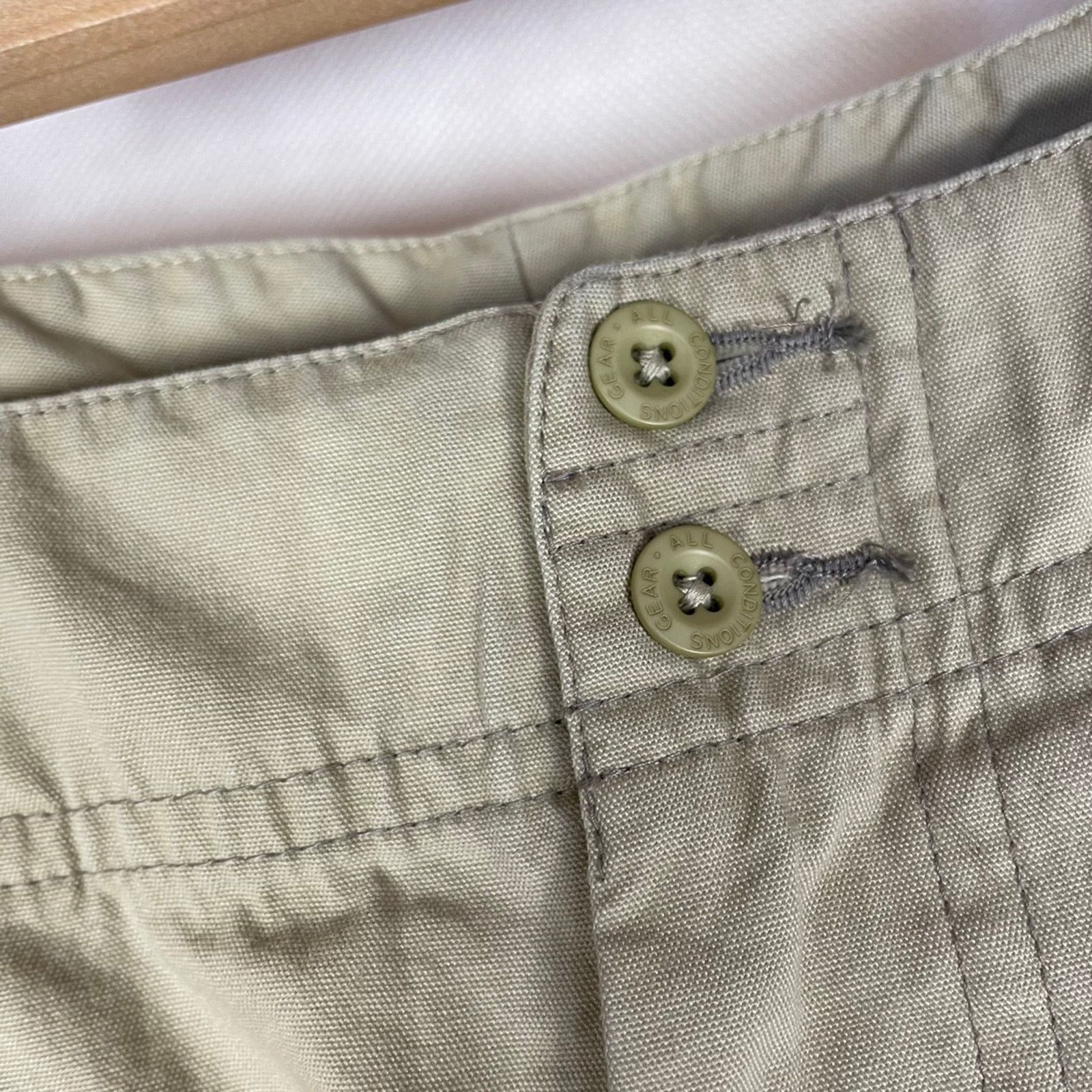 Nike × Nike ACG × Vintage Vintage Nike ACG Beige Shorts with small logo Size US 30 / EU 46 - 4 Thumbnail
