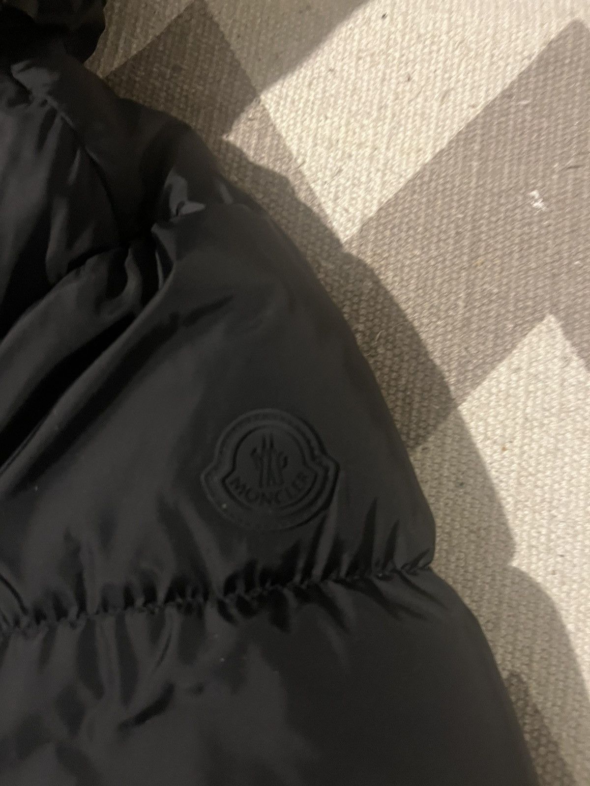 Moncler Moncler Montcla jacket Size US L / EU 52-54 / 3 - 2 Thumbnail