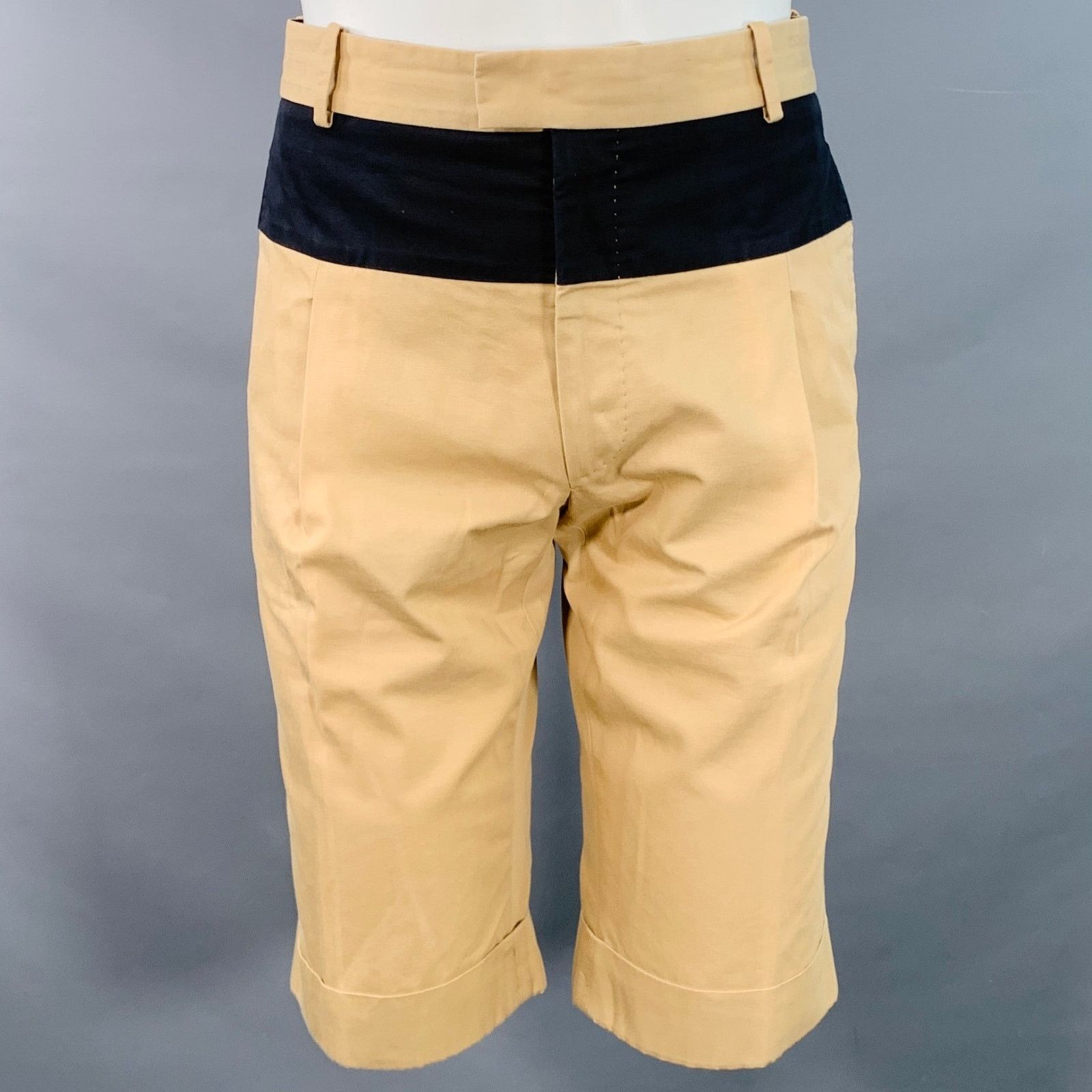 Alexander McQueen ALEXANDER MCQUEEN Size 32 Black Cotton Stripe Cuffed Shorts Size US 32 / EU 48 - 1 Thumbnail