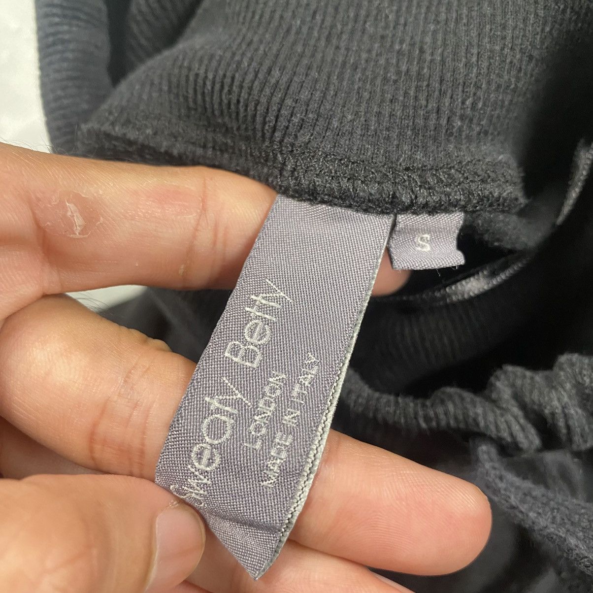 Sweaty Betty Sweaty Betty Italy Turtle Neck Stretch Crop Sweatshirt Size S / US 4 / IT 40 - 5 Thumbnail