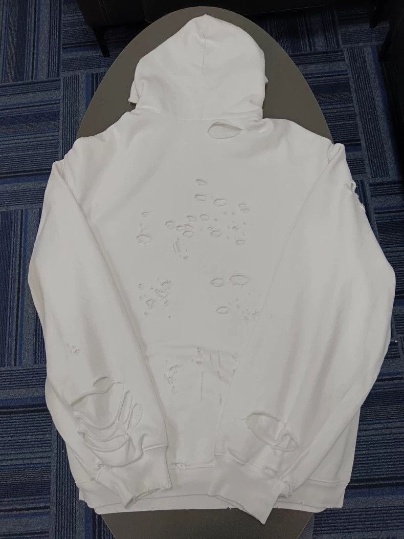 Balenciaga Balenciaga Destroy the wind letter printed hooded sweater Size US M / EU 48-50 / 2 - 2 Thumbnail