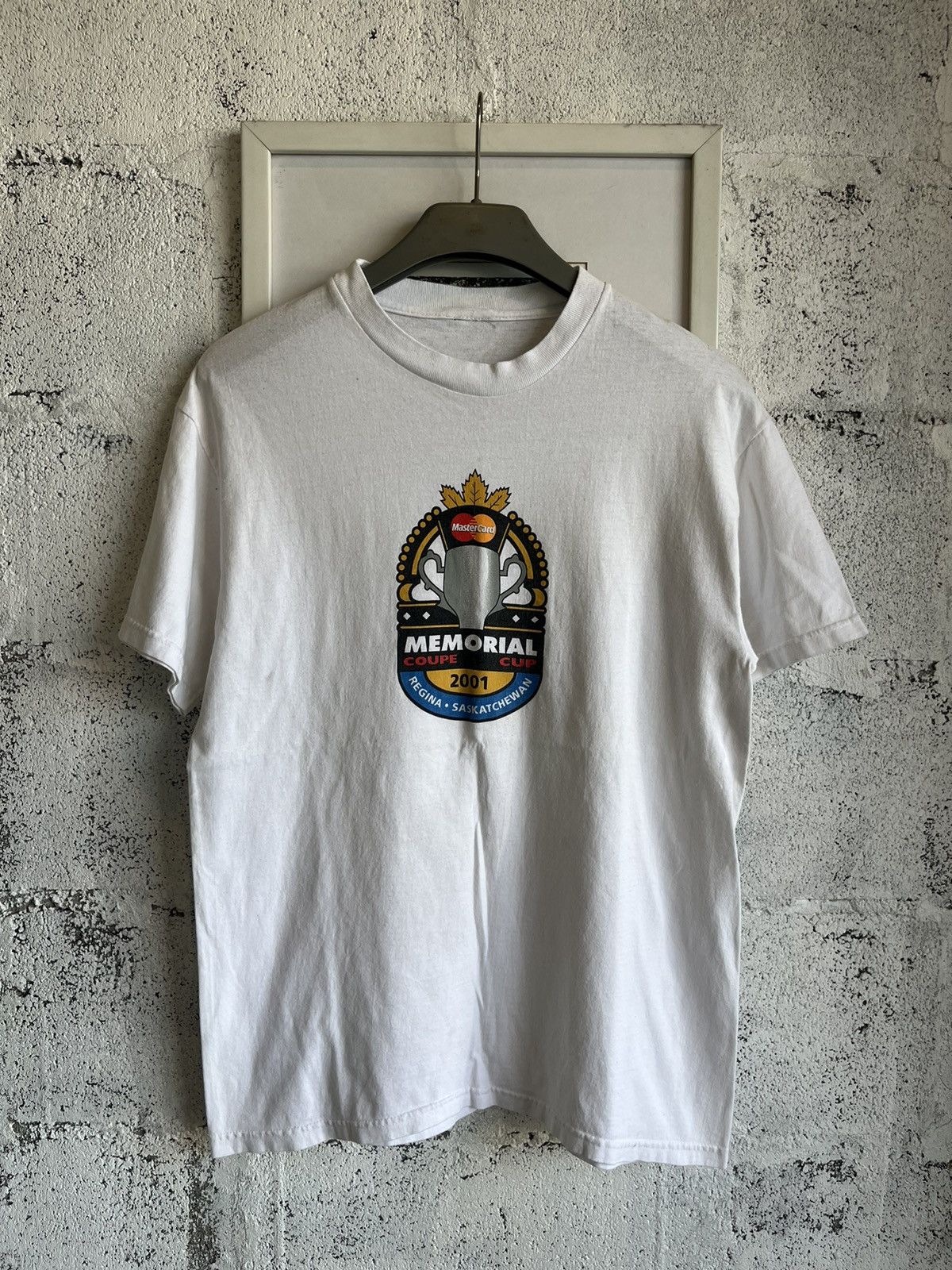 Vintage Vintage Master Card Memorial Coupe CUP 2001’s Tshirt Size US M / EU 48-50 / 2 - 2 Thumbnail
