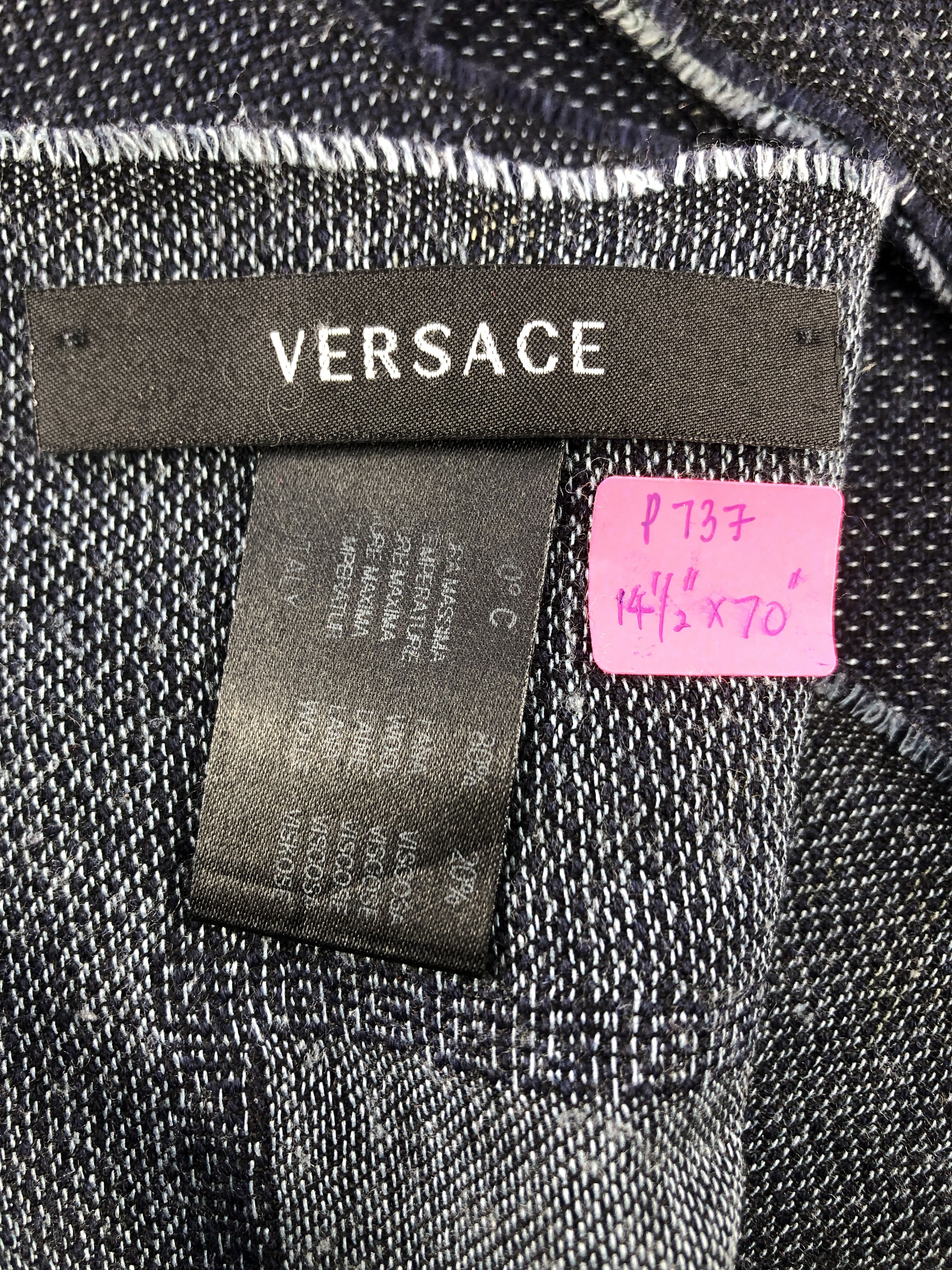 Versace Versace Scarf / Muffler / Neckwear P737 Size ONE SIZE - 6 Thumbnail