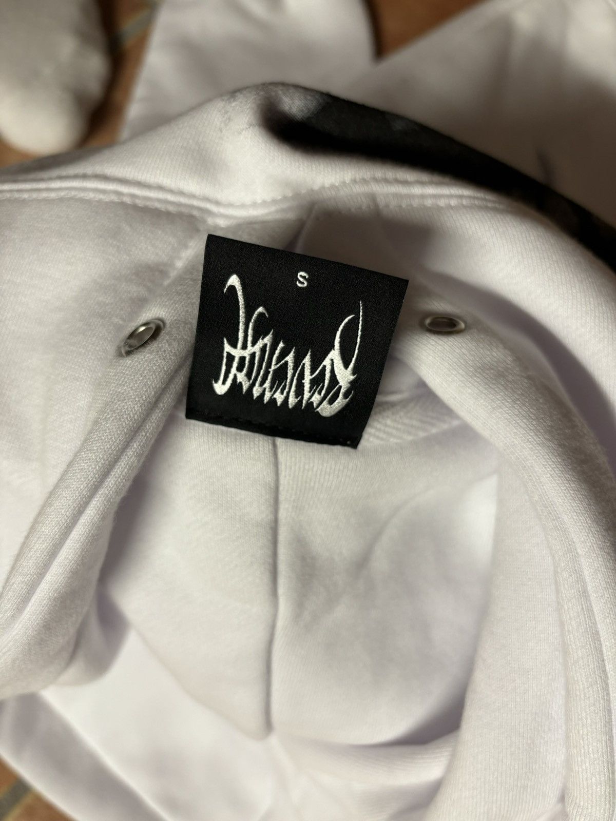 Revenge Revenge Smoke Arch Cropped White Hoodie Size US S / EU 44-46 / 1 - 3 Thumbnail