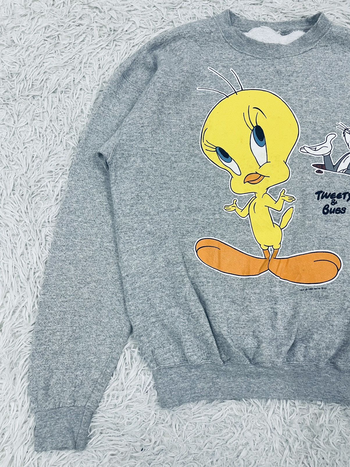 Warner Bros Vintage 1994 Warner Bros Looney Tunes Sweatshirt Size US L / EU 52-54 / 3 - 4 Thumbnail