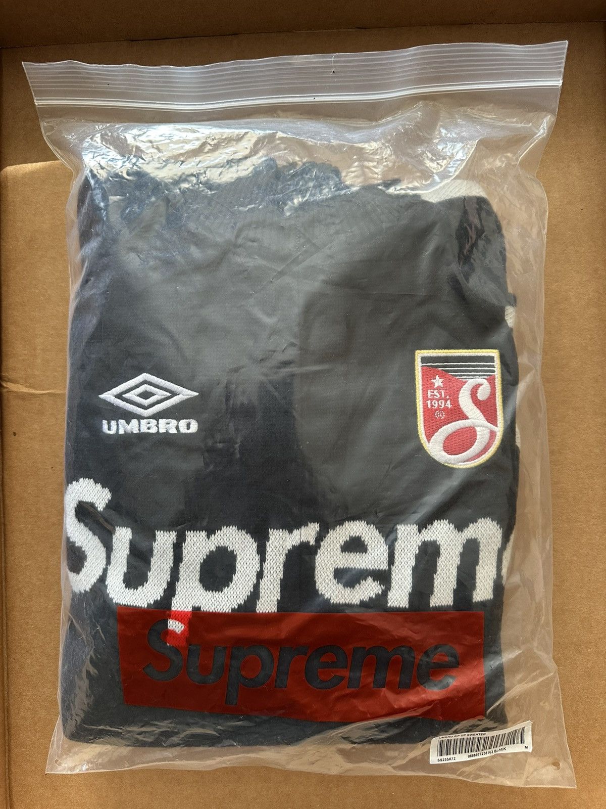 Supreme × Umbro Supreme Umbro Zip Up Sweater Black Medium Size US M / EU 48-50 / 2 - 2 Thumbnail
