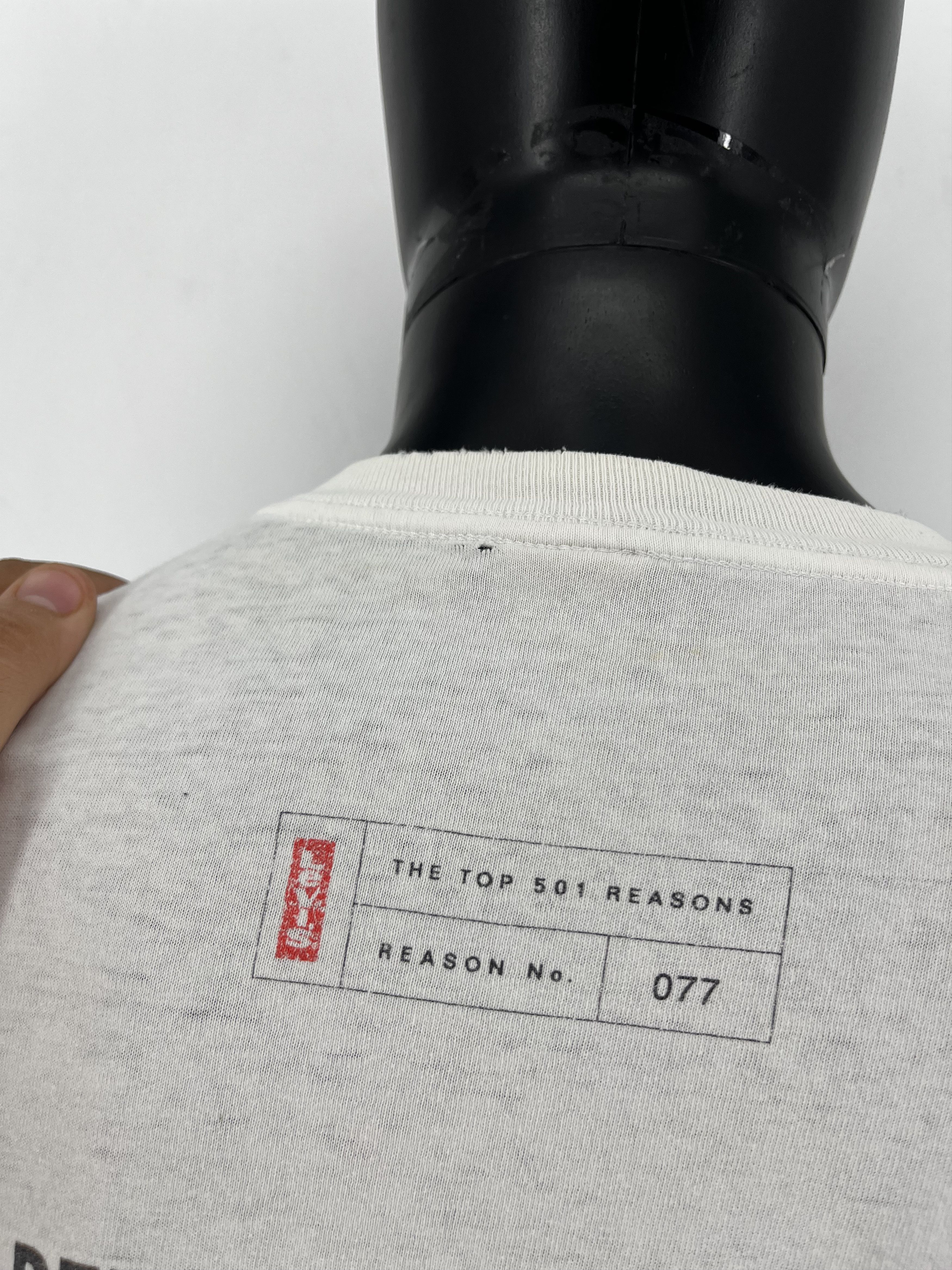 Levi's Vintage Clothing Vintage 1990s Levi’s 501 T shirt mens tee Rare Men’s Size US M / EU 48-50 / 2 - 12 Thumbnail