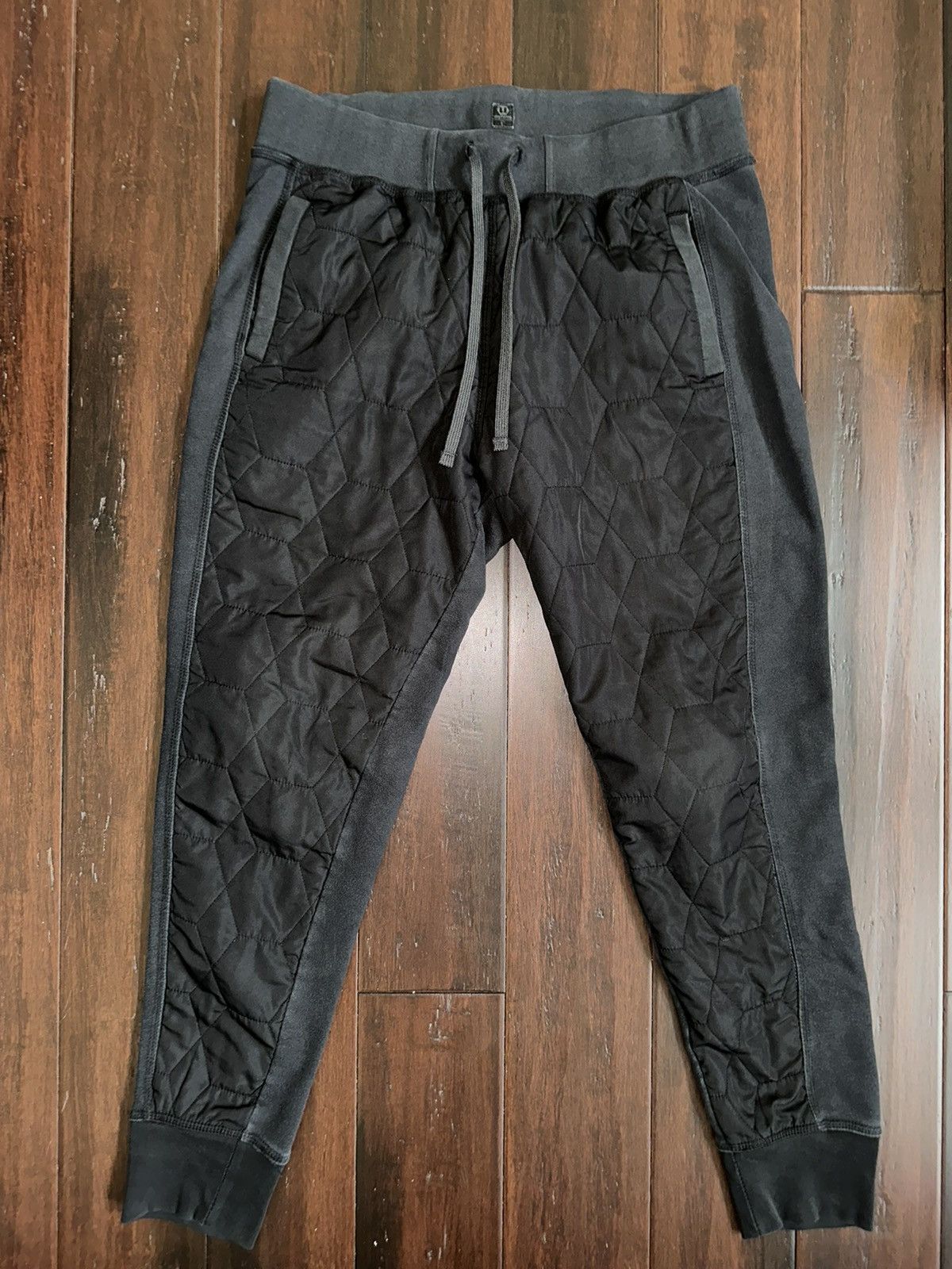 Unyforme Unyforme Quilted Black Joggers Size US 30 / EU 46 - 1 Thumbnail