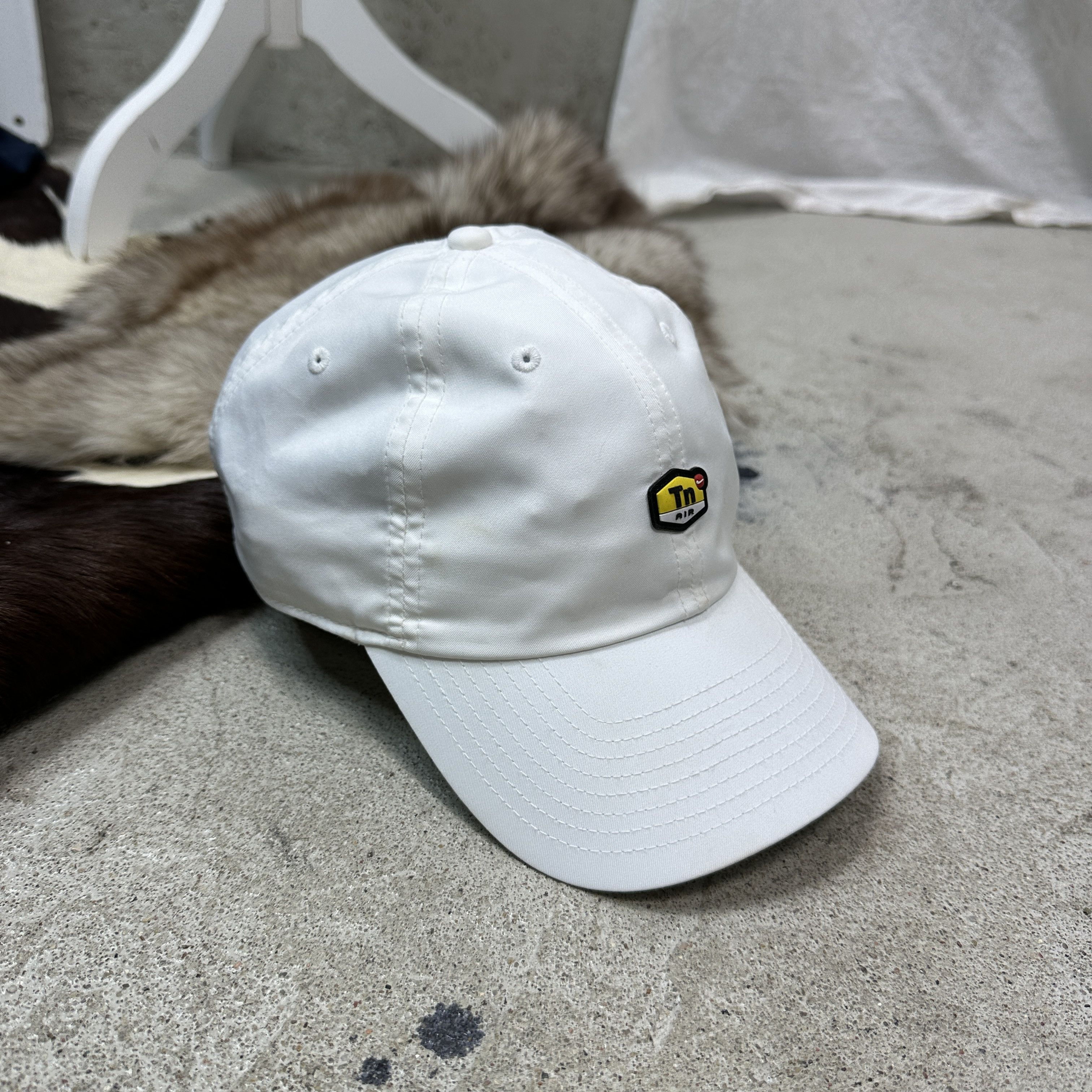 Nike Vintage Sporty Streetwear Skater Nike Dri-Fit TN Cap Y2K Size ONE SIZE - 2 Thumbnail