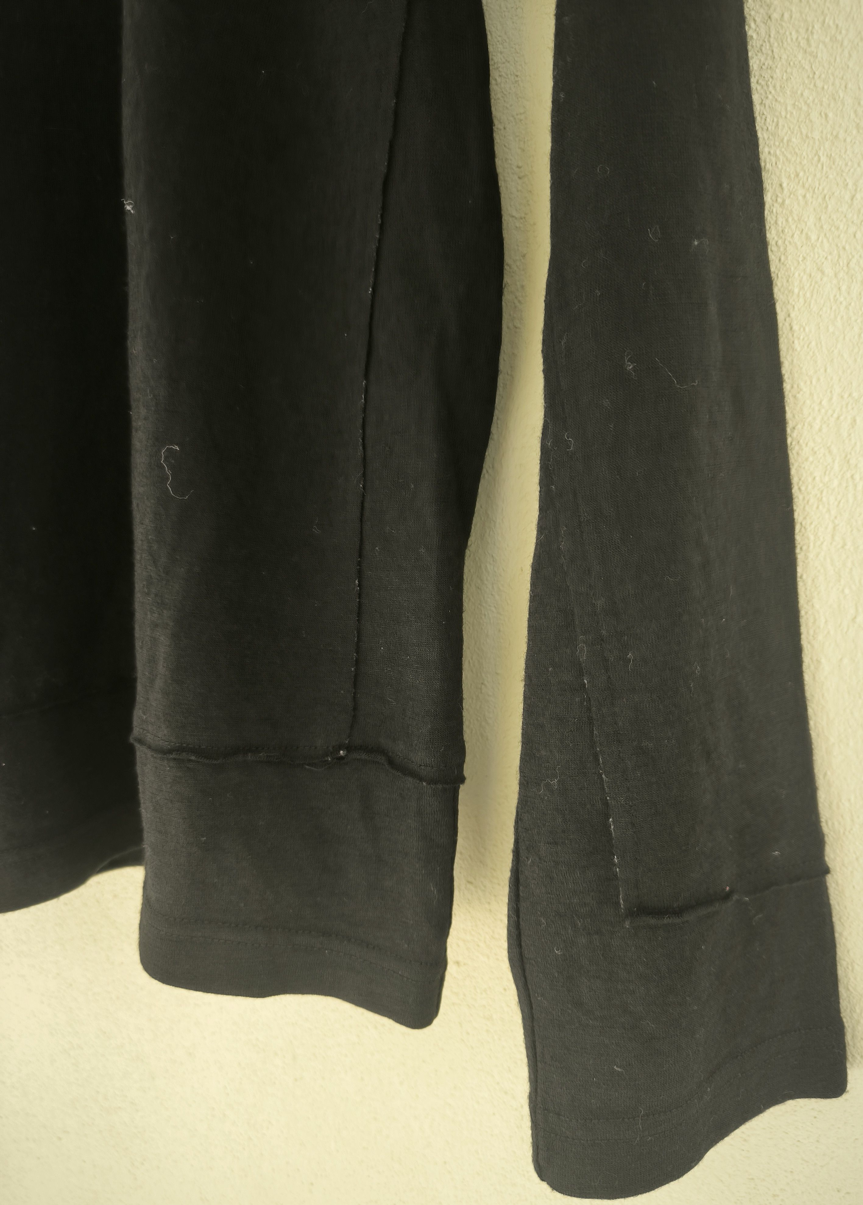 Comme des Garcons × H&M H&M x COMME DES GARCONS wool long sleeve tee Size US M / EU 48-50 / 2 - 3 Thumbnail