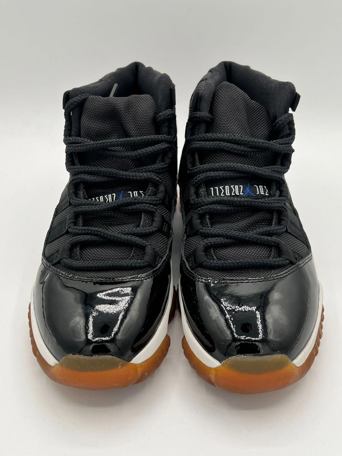 Jordan Brand Air Jordan 11 Retro 136046-041 Black/Royal White Noir Men's Size US 8.5 / EU 41-42 - 4 Thumbnail