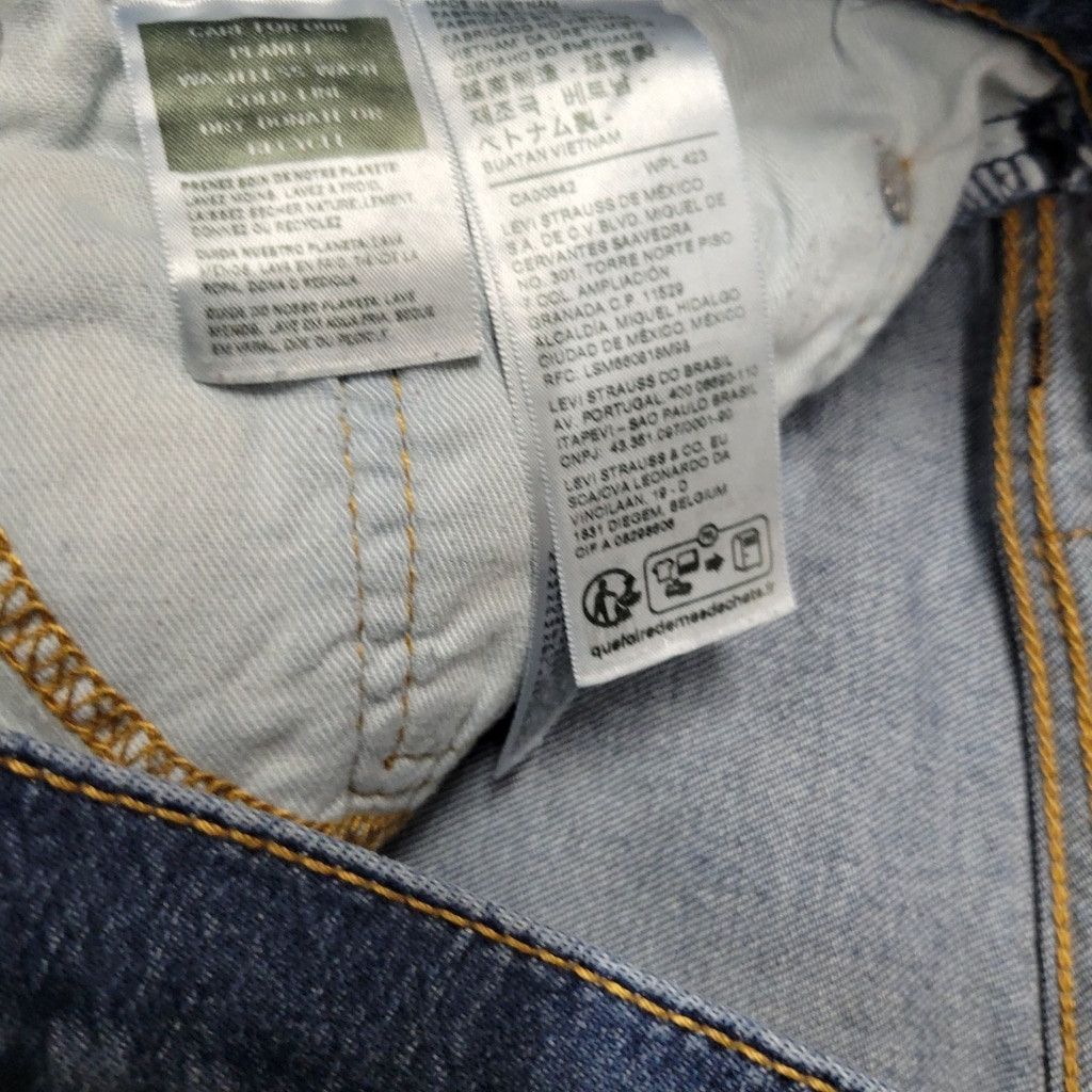 Levi's Levi's Jeans 505 Straight Leg Medium Wash Blue 32/32 Men's Size US 32 / EU 48 - 6 Thumbnail
