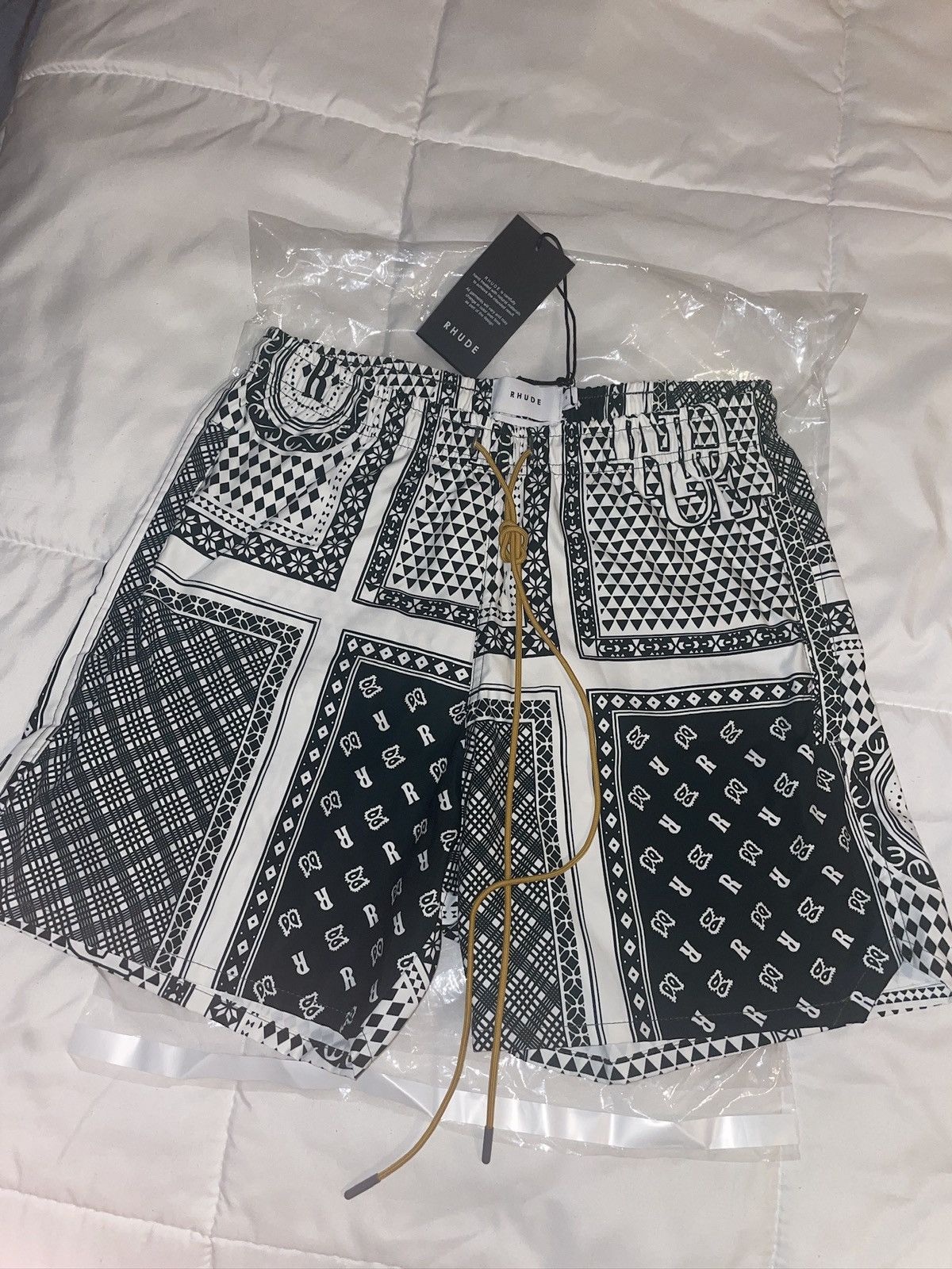 Rhude Rhude Paisley Green Bandana Shorts / swim trunks Men Small Size US 30 / EU 46 - 1 Thumbnail