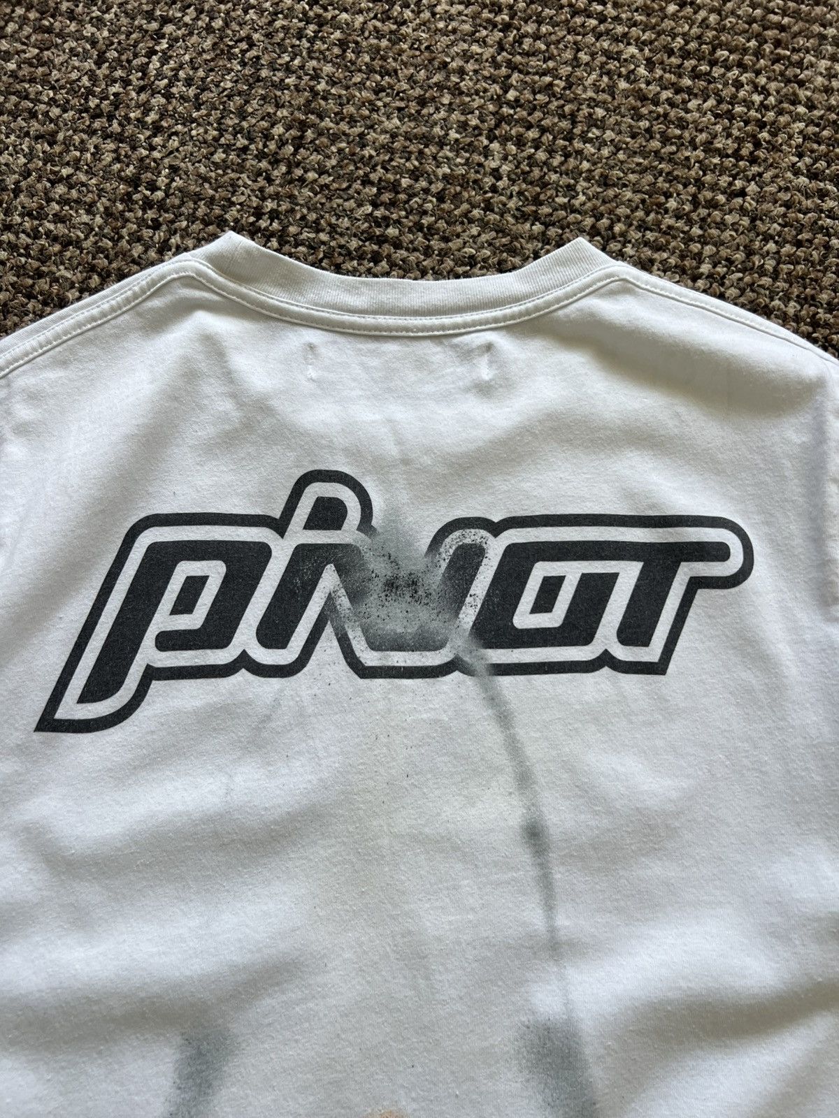 Off-White Off-White Pivot Fish White T Shirt Big Logo M Size Size US M / EU 48-50 / 2 - 6 Thumbnail