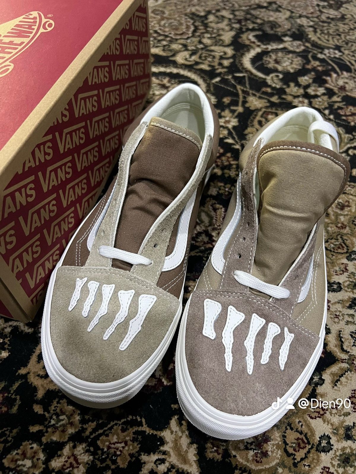 SBTG × Vans Vans sbtg Size US 10 / EU 43 - 7 Thumbnail