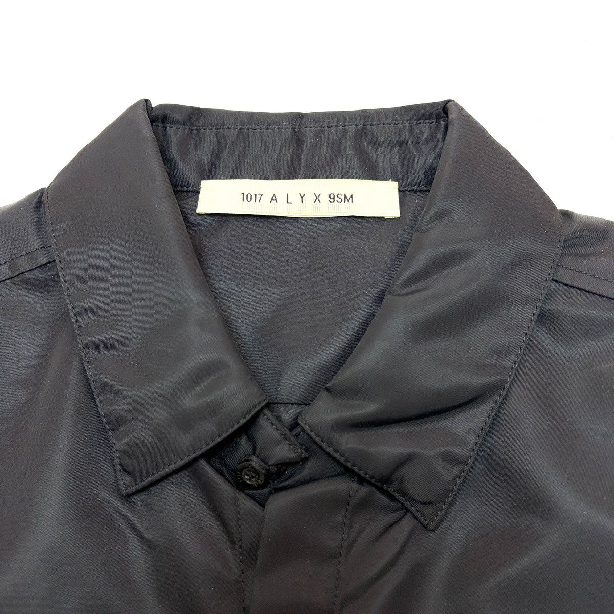 1017 ALYX 9SM 1017 ALYX 9SM Nylon Buckle Button Up Shirt Black Size US L / EU 52-54 / 3 - 3 Thumbnail