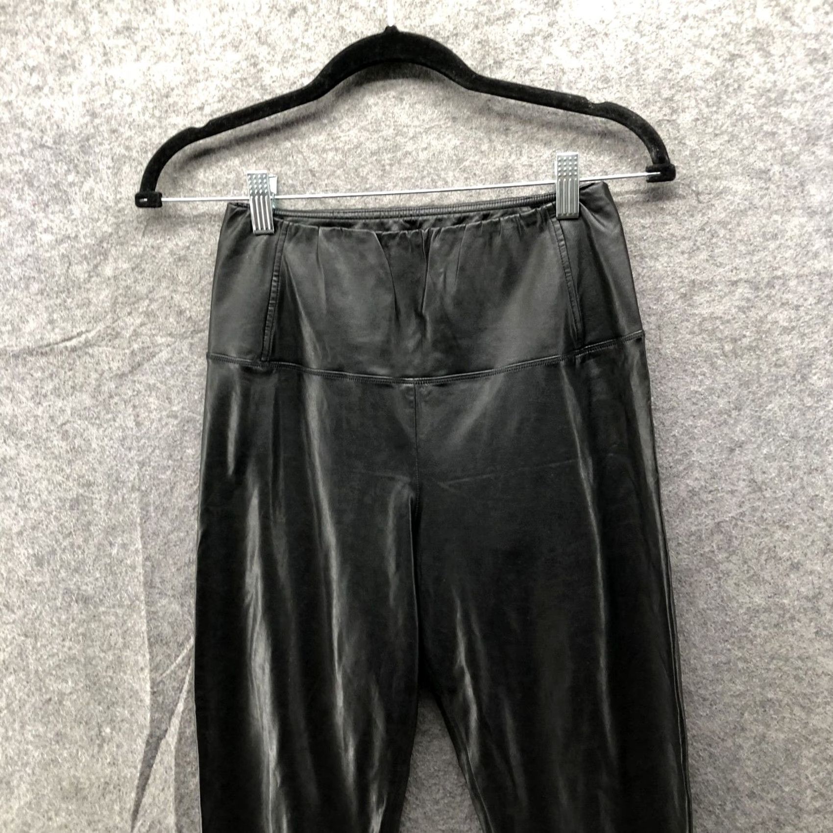 Aritzia Aritzia Wilfred Free Daria Faux Vegan Leather Leggings S High Waisted Black Women's Leggings XS? Size 28" / US 6 / IT 42 - 3 Thumbnail