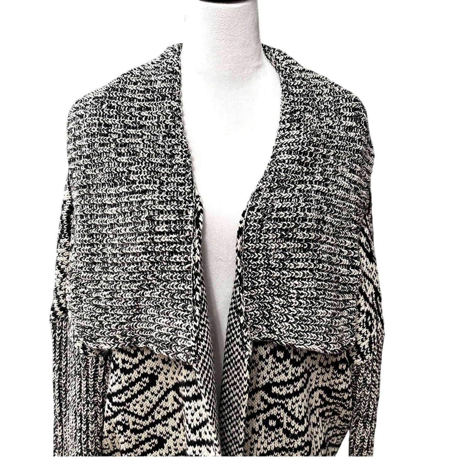 H&M H&M Oversized Cardigan Sweater Open Front Black Cream M NWT Size M / US 6-8 / IT 42-44 - 2 Thumbnail