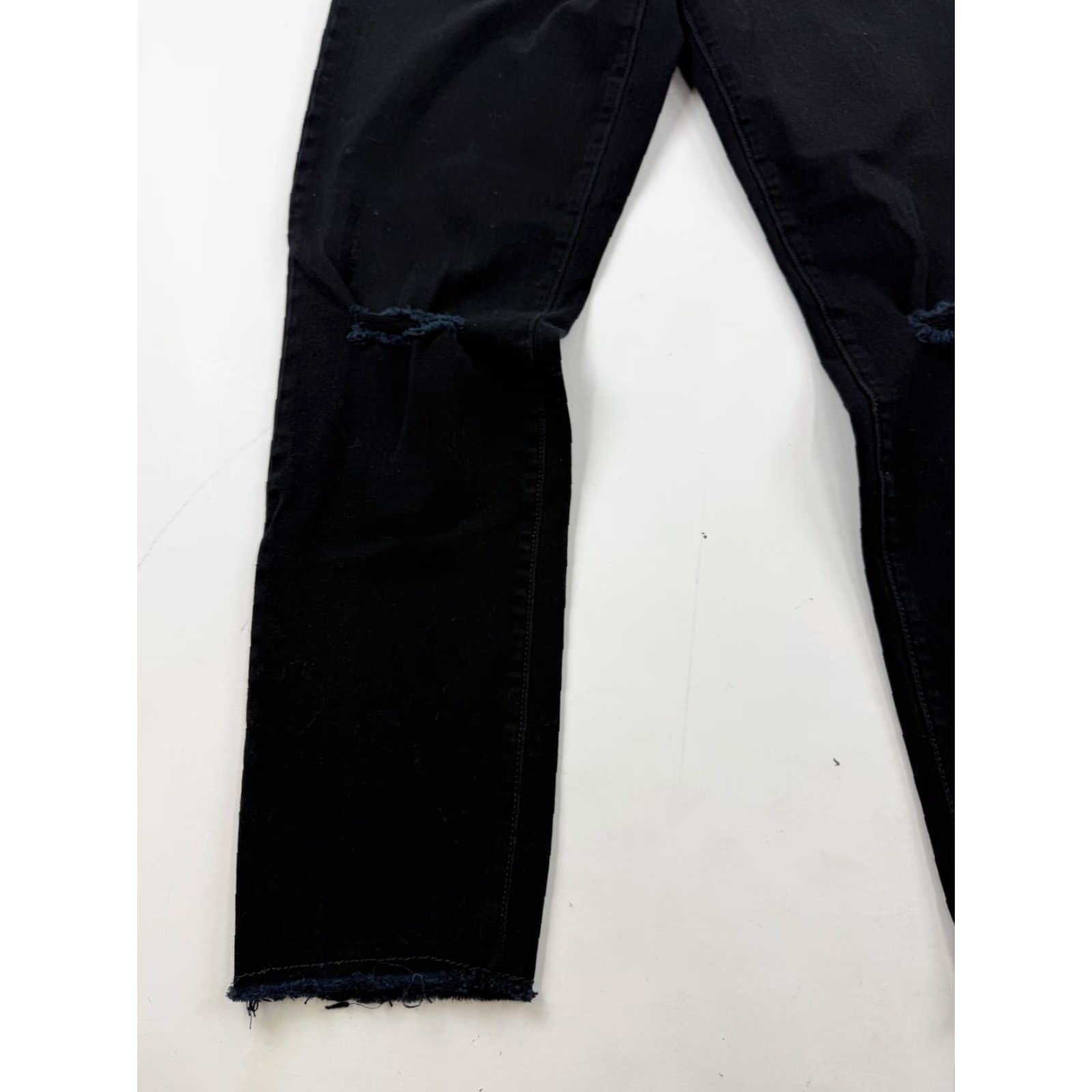 Banana Republic Banana Republic Jeans Womens 33 Black Skinny Fit Distressed Stretch Denim Size 24" / US 00 / IT 34 - 3 Thumbnail