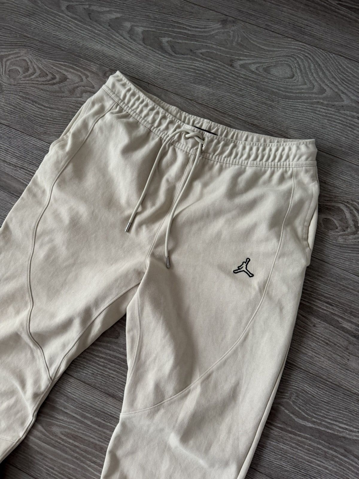 Jordan Brand Nike Air Jordan Paris Premium Embroidered Logo Mens Joggers Size US 34 / EU 50 - 14 Thumbnail