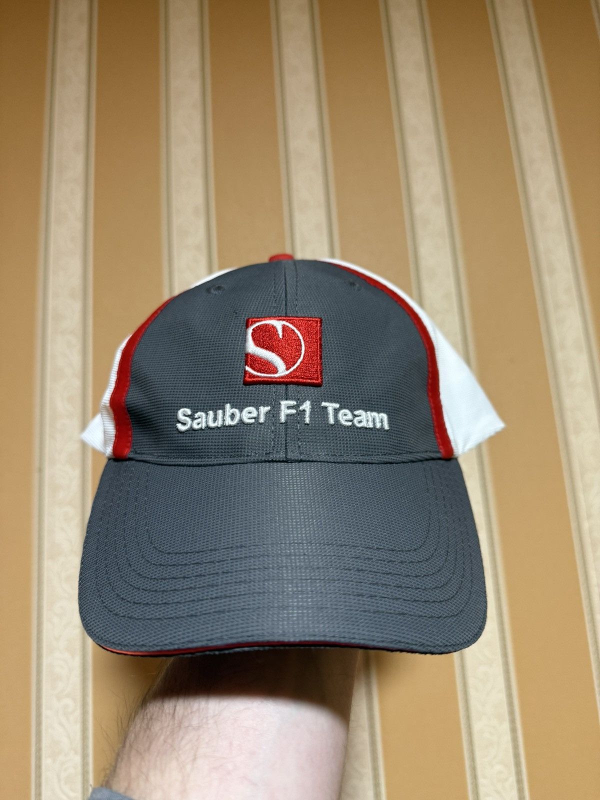 Formula 1 Sauber F1 Team cap hat Size ONE SIZE - 2 Thumbnail