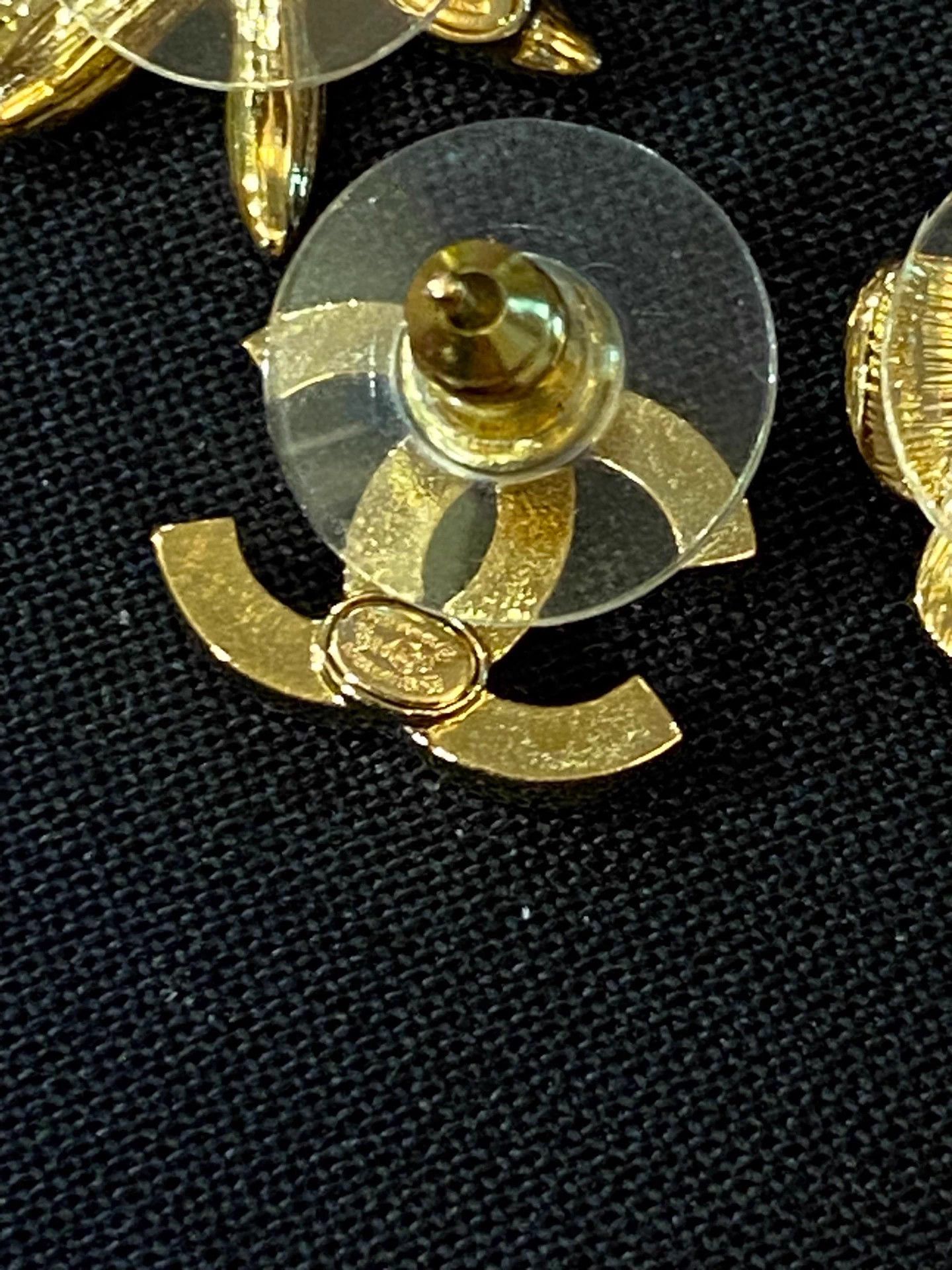 Chanel Chanel 26P Earrings 3 Classic Elements 3 Tone Size ONE SIZE - 4 Thumbnail
