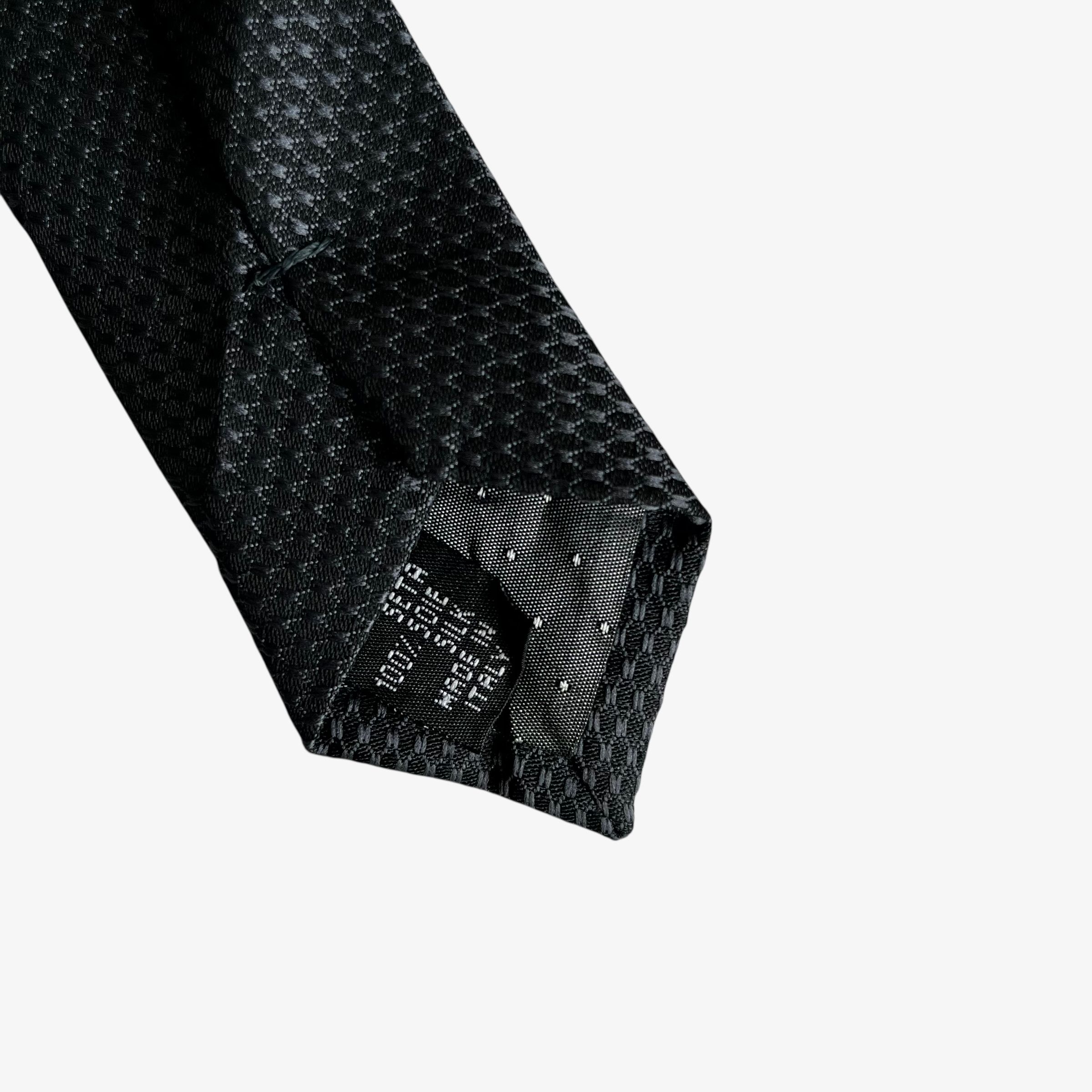 Hugo Boss Vintage Y2K Hugo Boss Textured Grey & Black Silk Tie Size ONE SIZE - 4 Thumbnail
