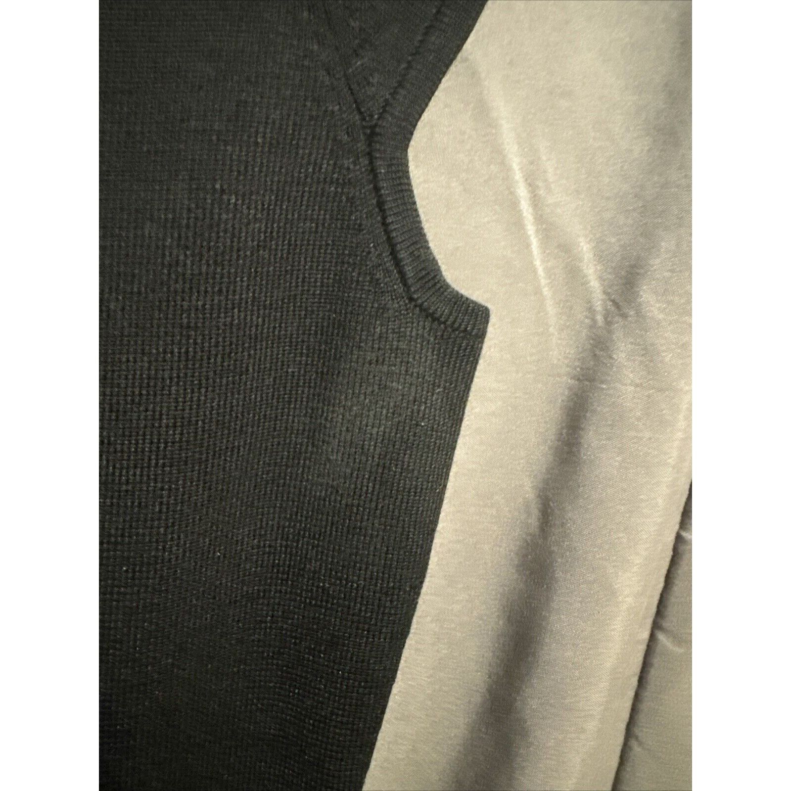 Ann Taylor Ann Taylor Womens Silk Blend Top Size XL Black Cap Short Sle Size XL / US 12-14 / IT 48-50 - 4 Thumbnail