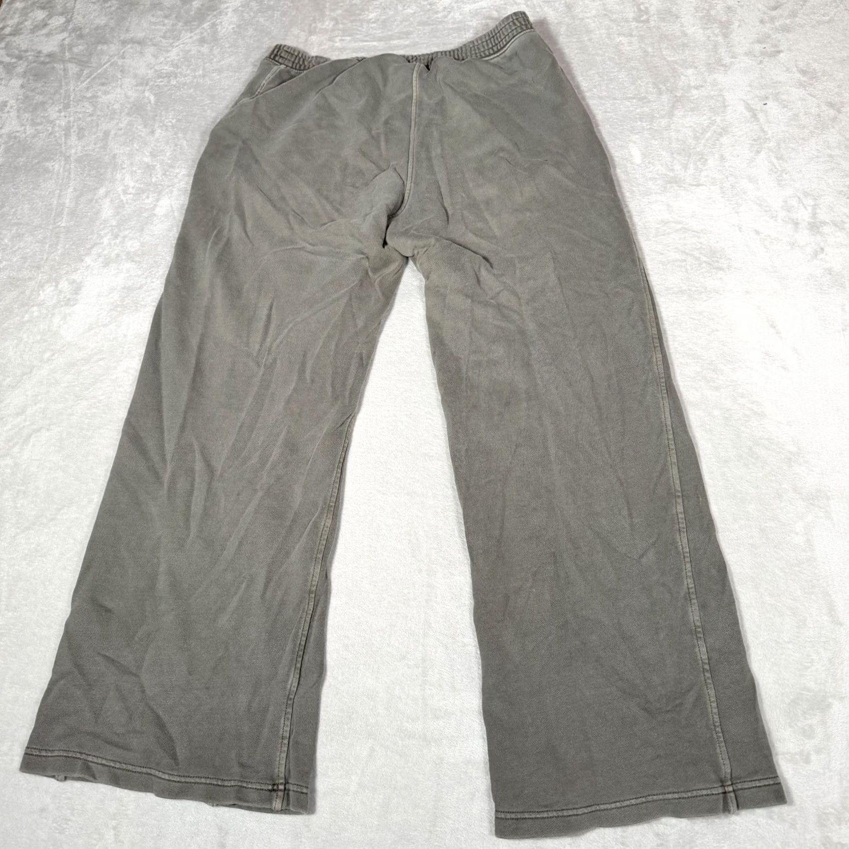 Vintage Aerie Pants Womens Large Green Cozycore Minimalist Wide Leg Fleece Sweatpants Size 36" / US 14 / IT 50 - 3 Thumbnail