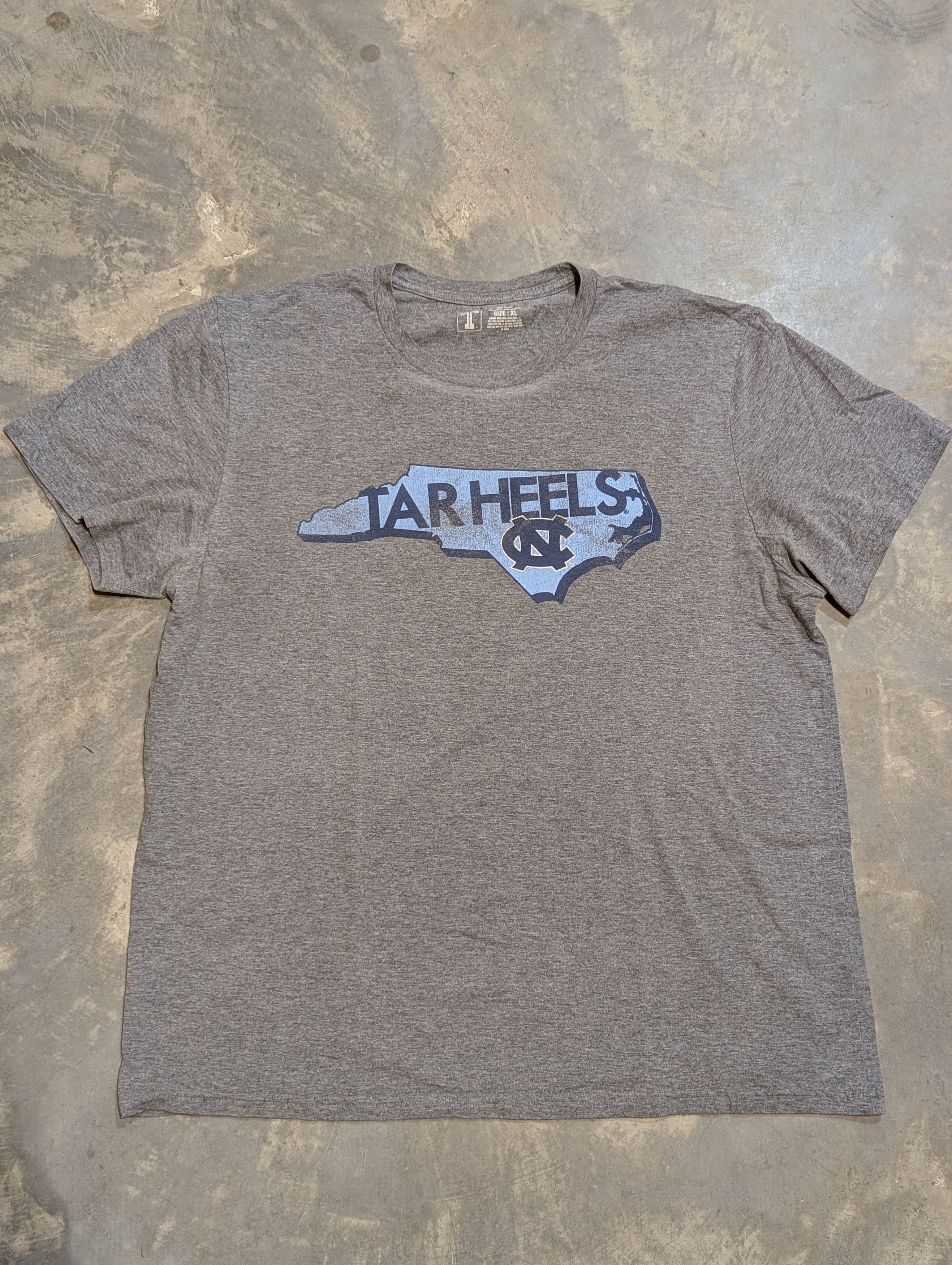 Other × Vintage Vintage North Carolina Tee Size US L / EU 52-54 / 3 - 1 Thumbnail