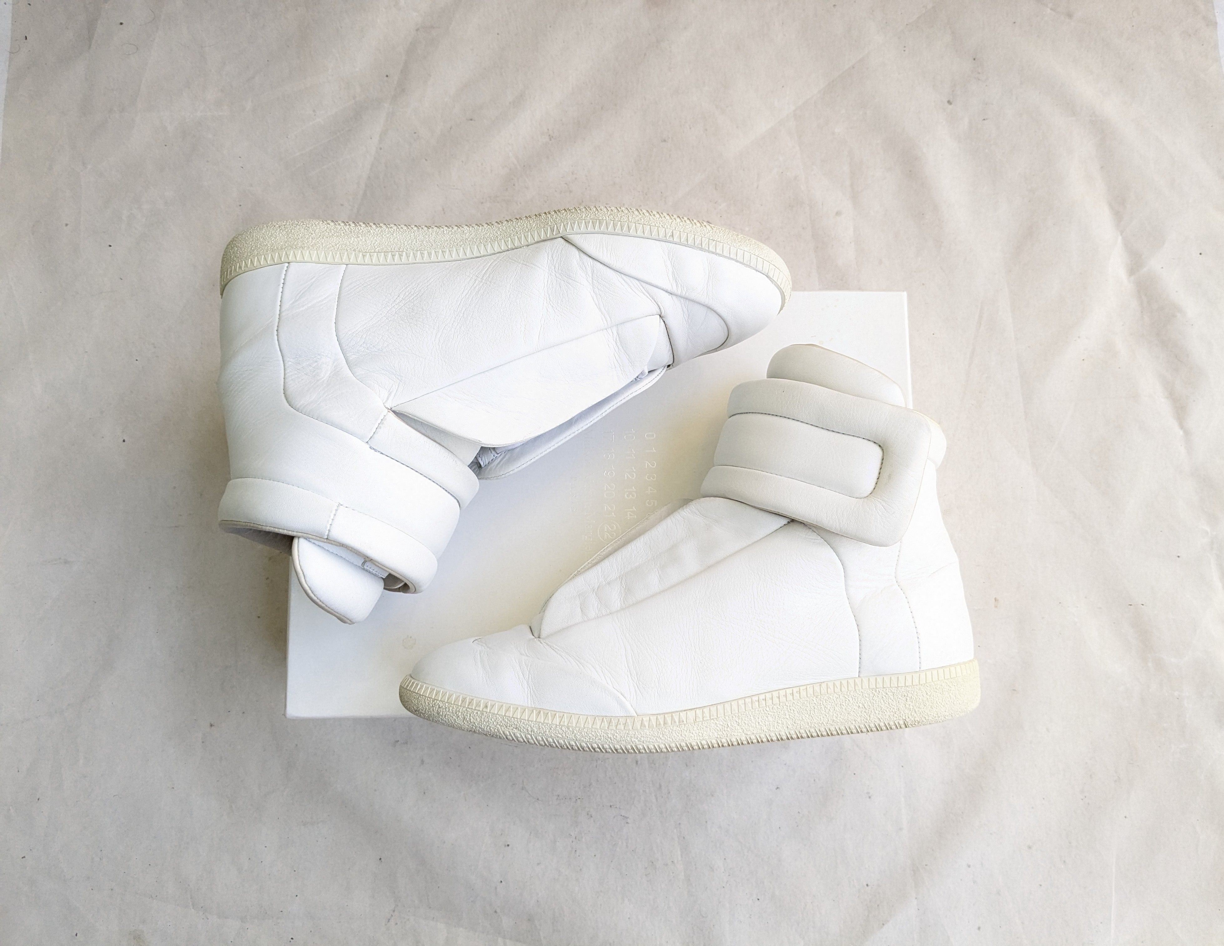 Maison Margiela Maison Margiela Future White 9 42 High Tops Size US 9 / EU 42 - 1 Thumbnail